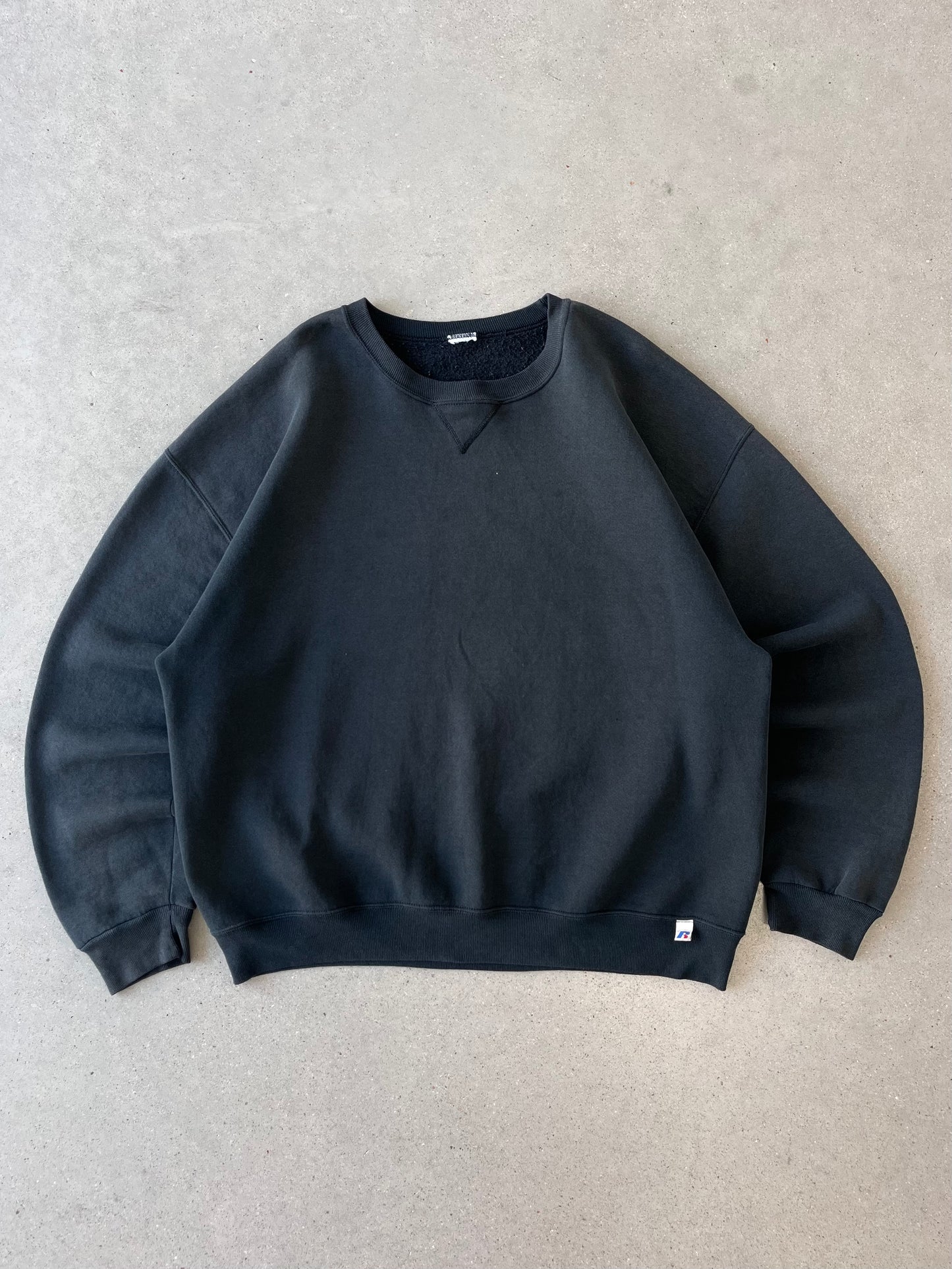 Vintage Black Russell Athletic Crewneck - XL