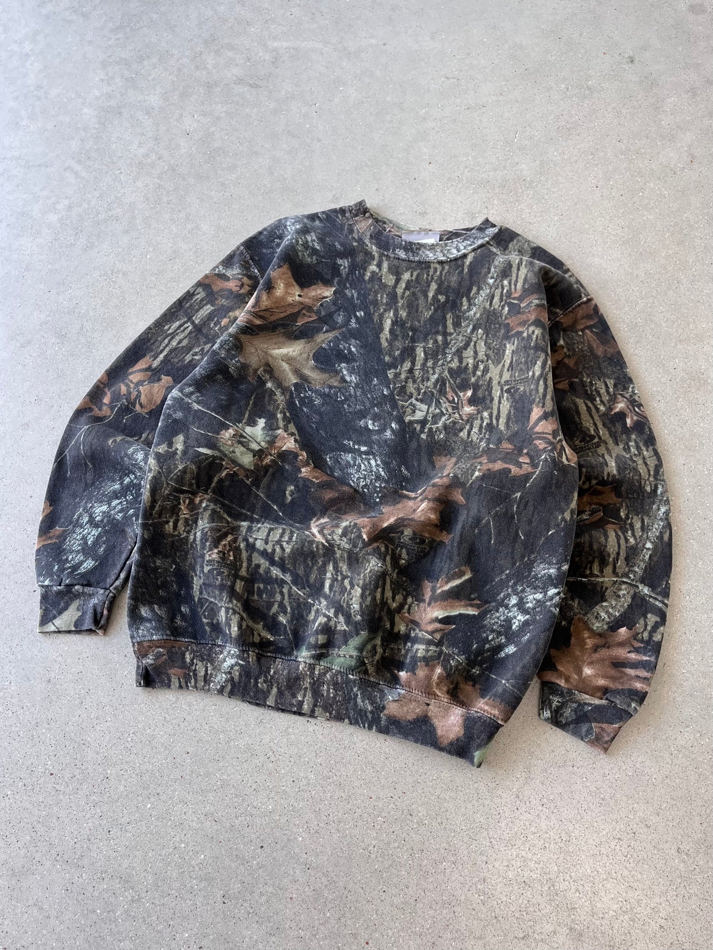 Vintage Jerzees Dark Realtree Crewneck - M