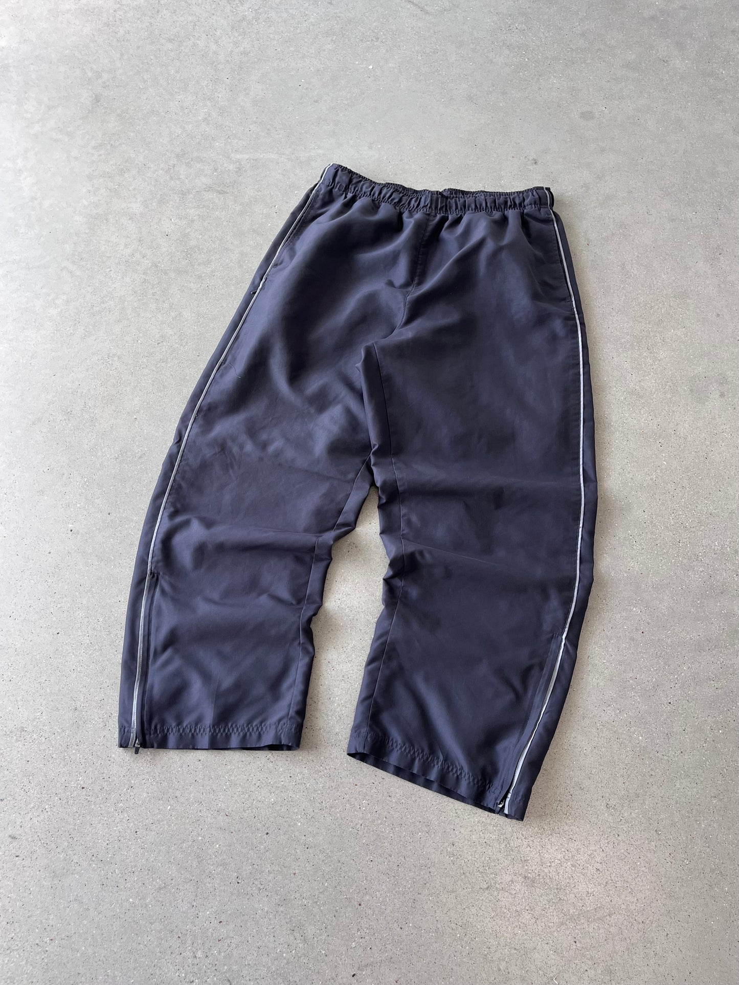 Vintage Reebok Gray Track Pants - L