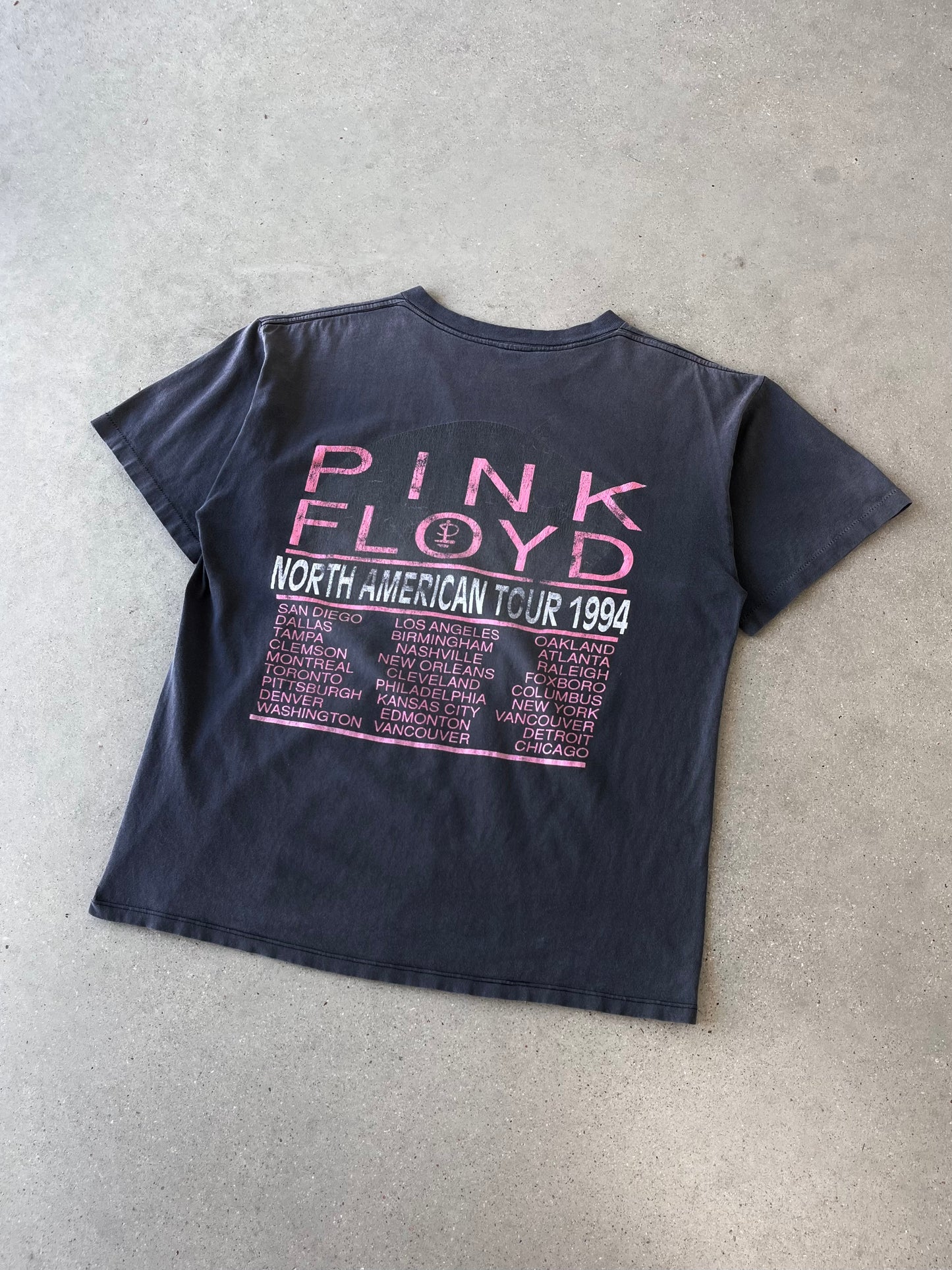 Vintage 1994 Pink Floyd North American Tour Tee - L