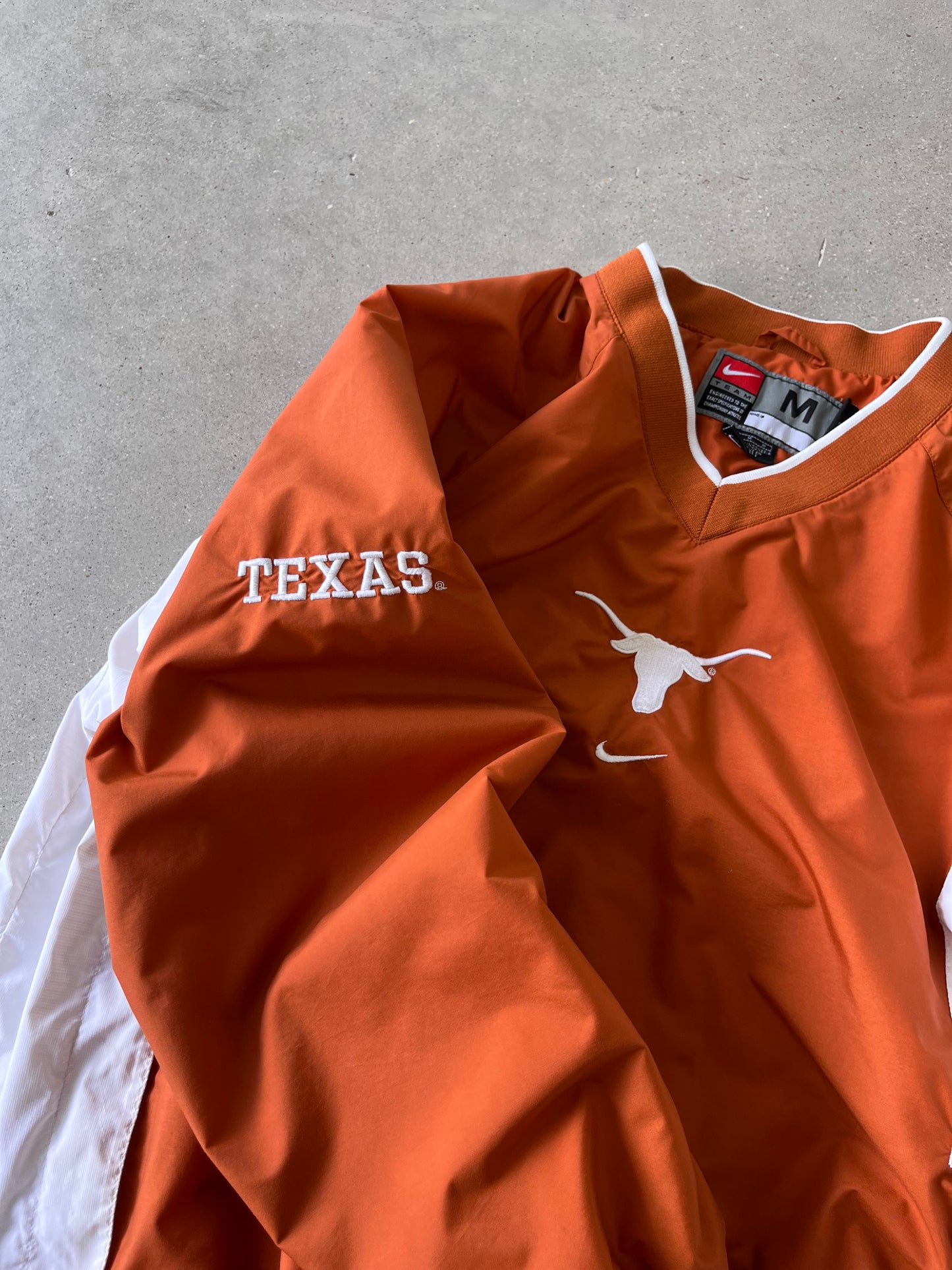 Vintage NIKE UT Texas Pullover - M