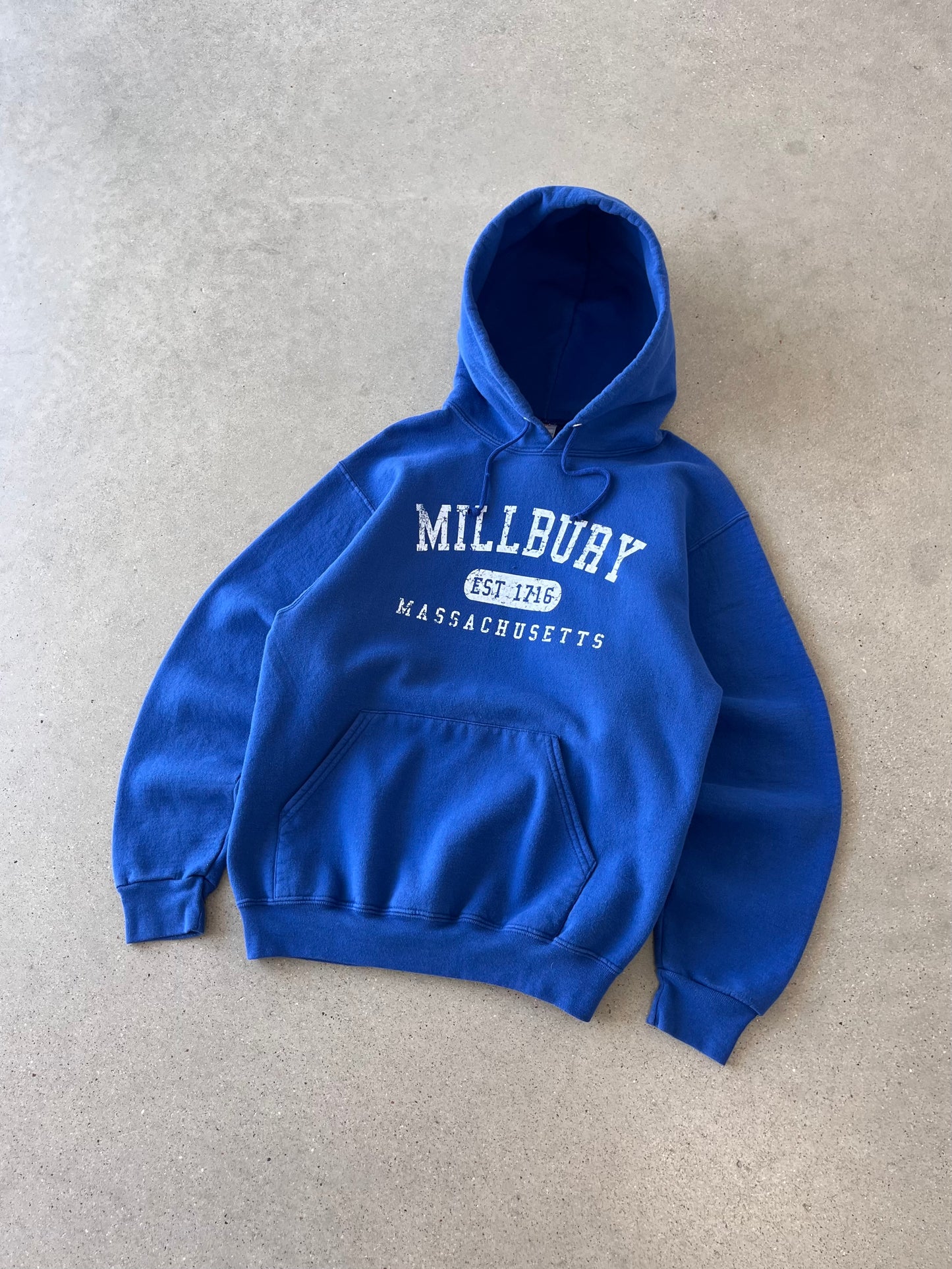 Vintage Millbury Massachusetts Hoodie - M