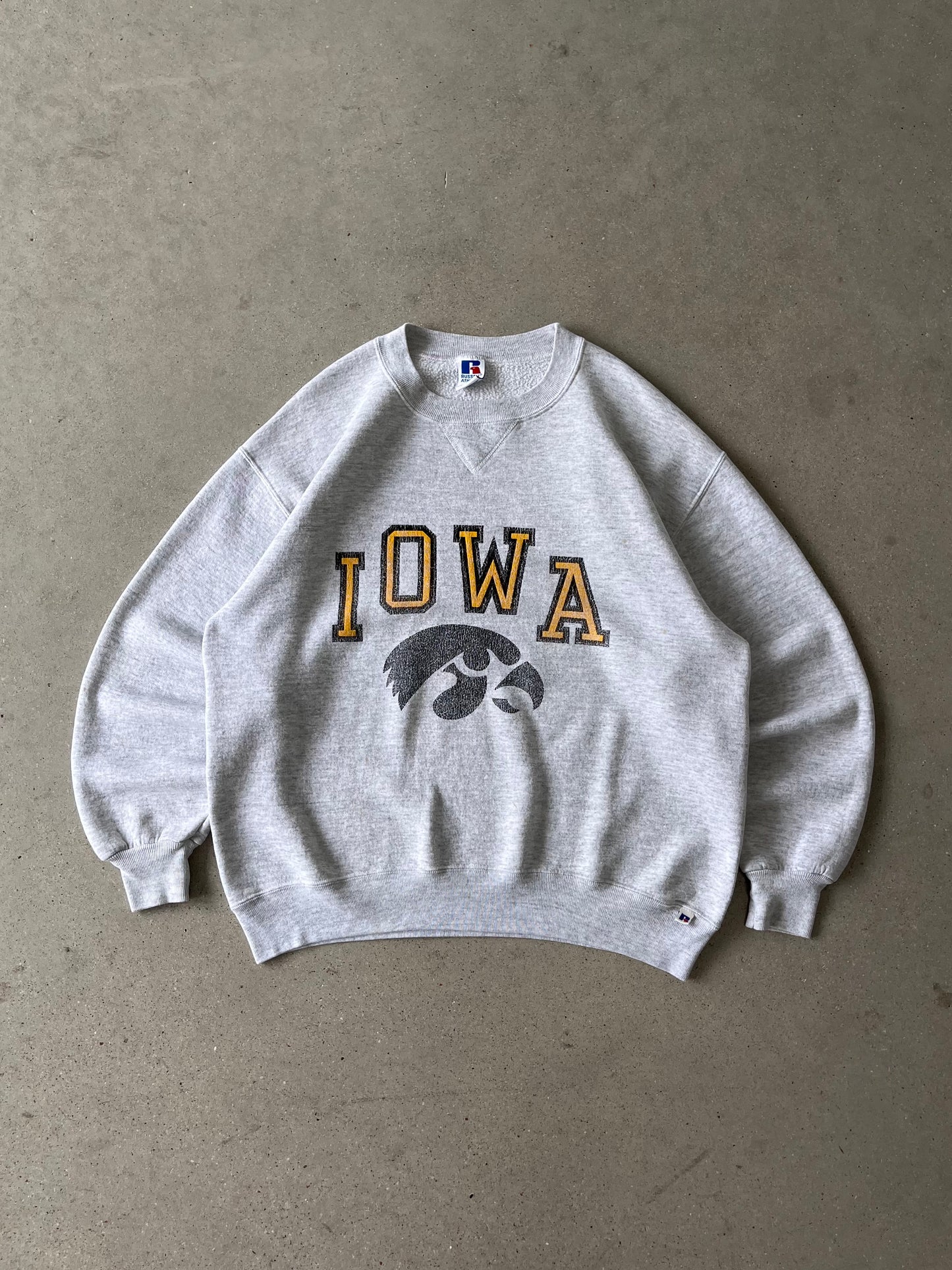 Vintage Iowa Russell Athletic Sweatshirt - XXL