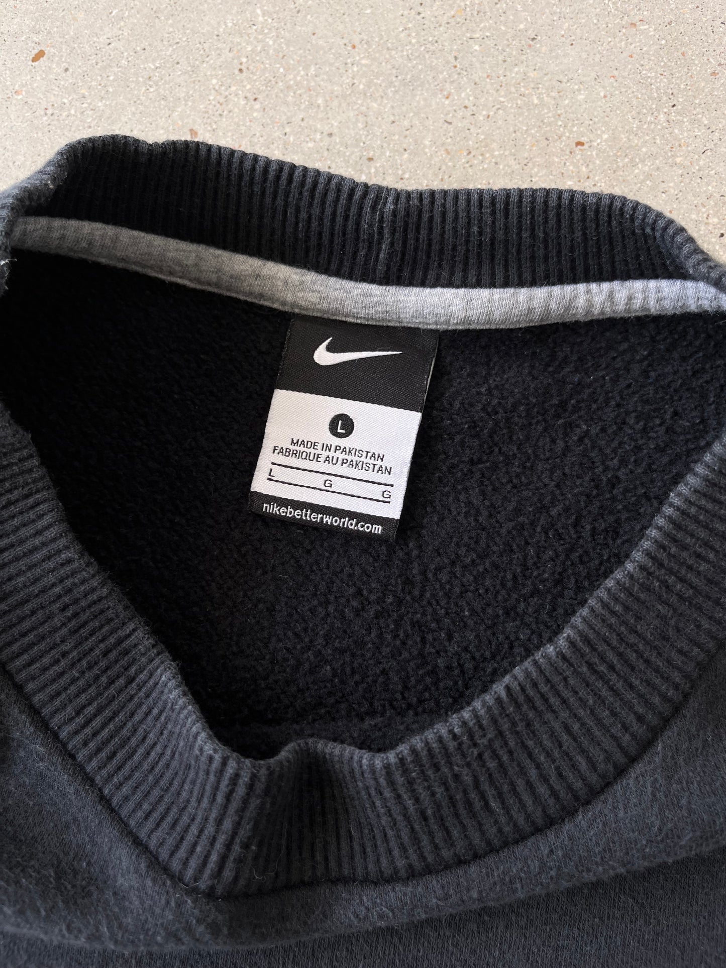 Vintage Nike Mini Swoosh Crewneck - L