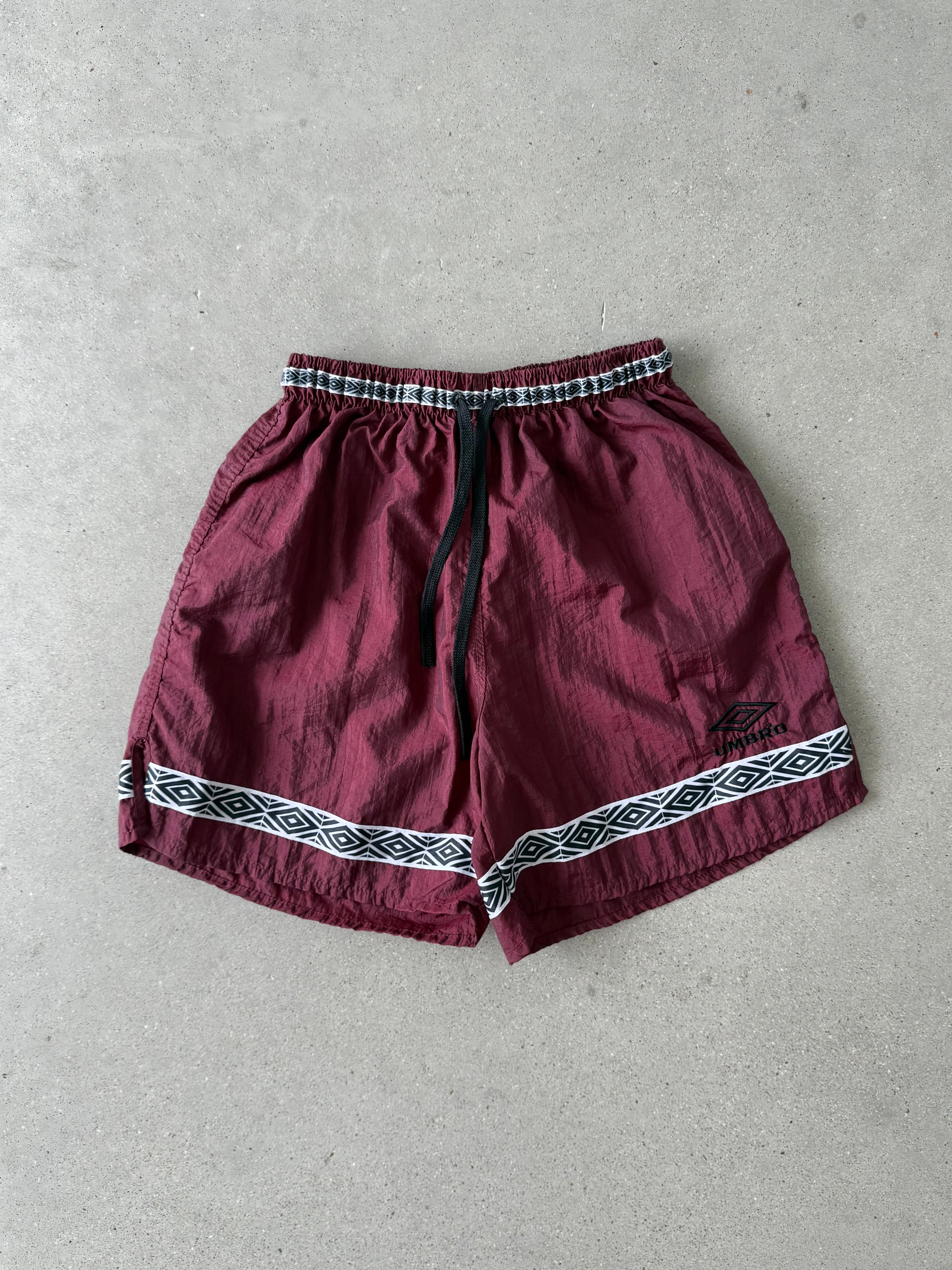 Vintage Umbro Nylon Shorts - S