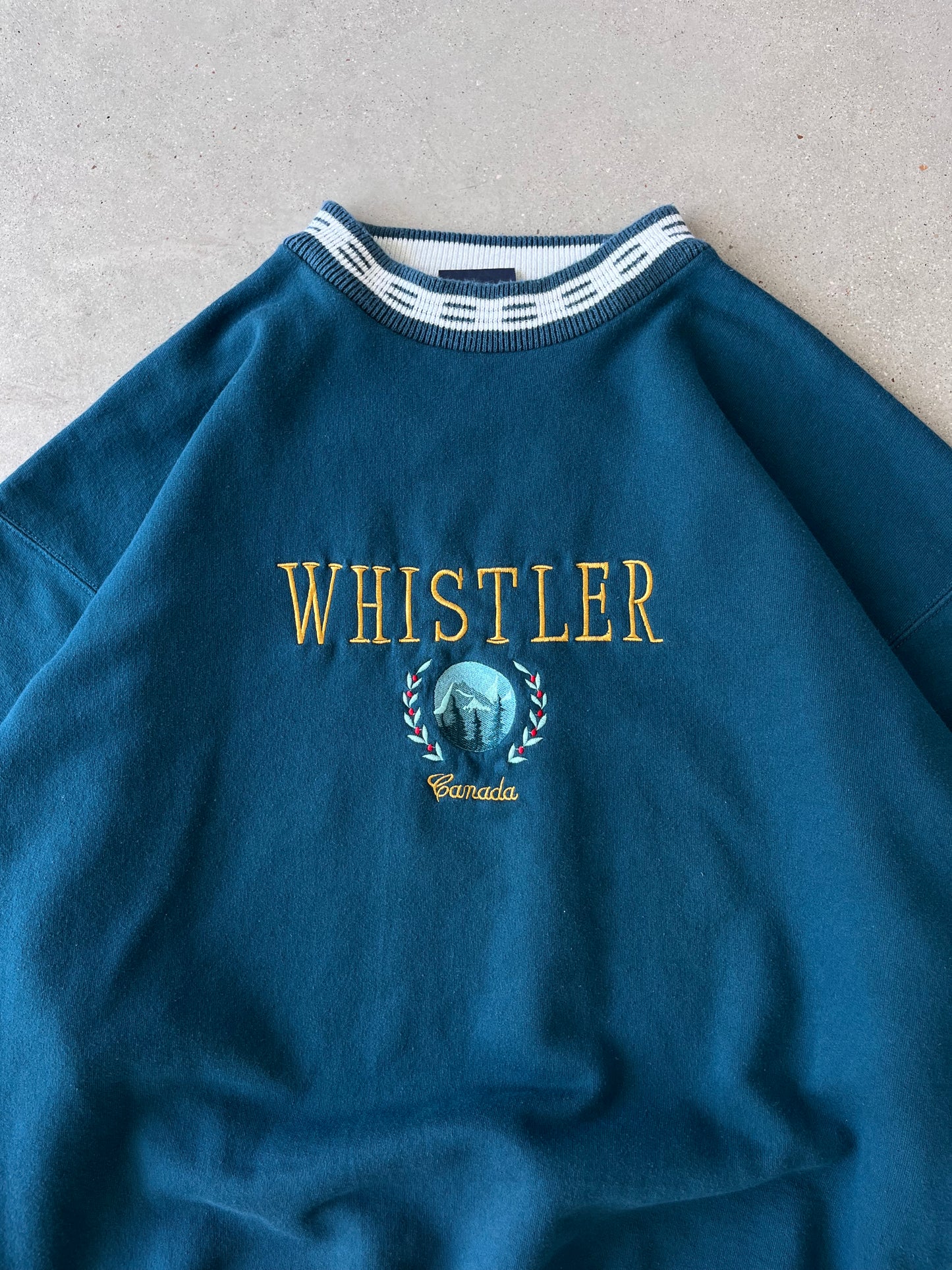 Vintage Whistler Canada Crewneck - XL