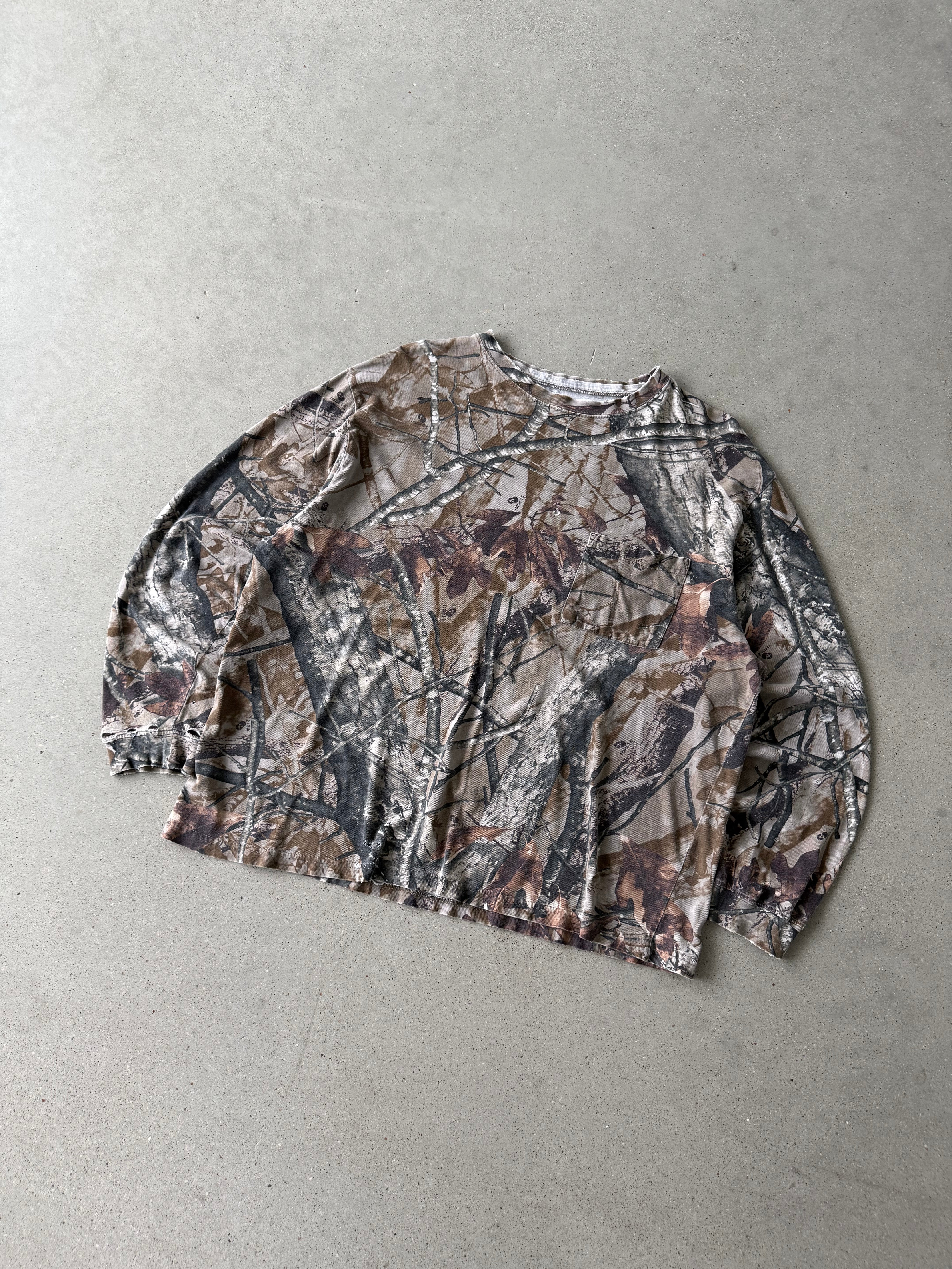 Vintage Realtree Camo Pocket Long Sleeve - L