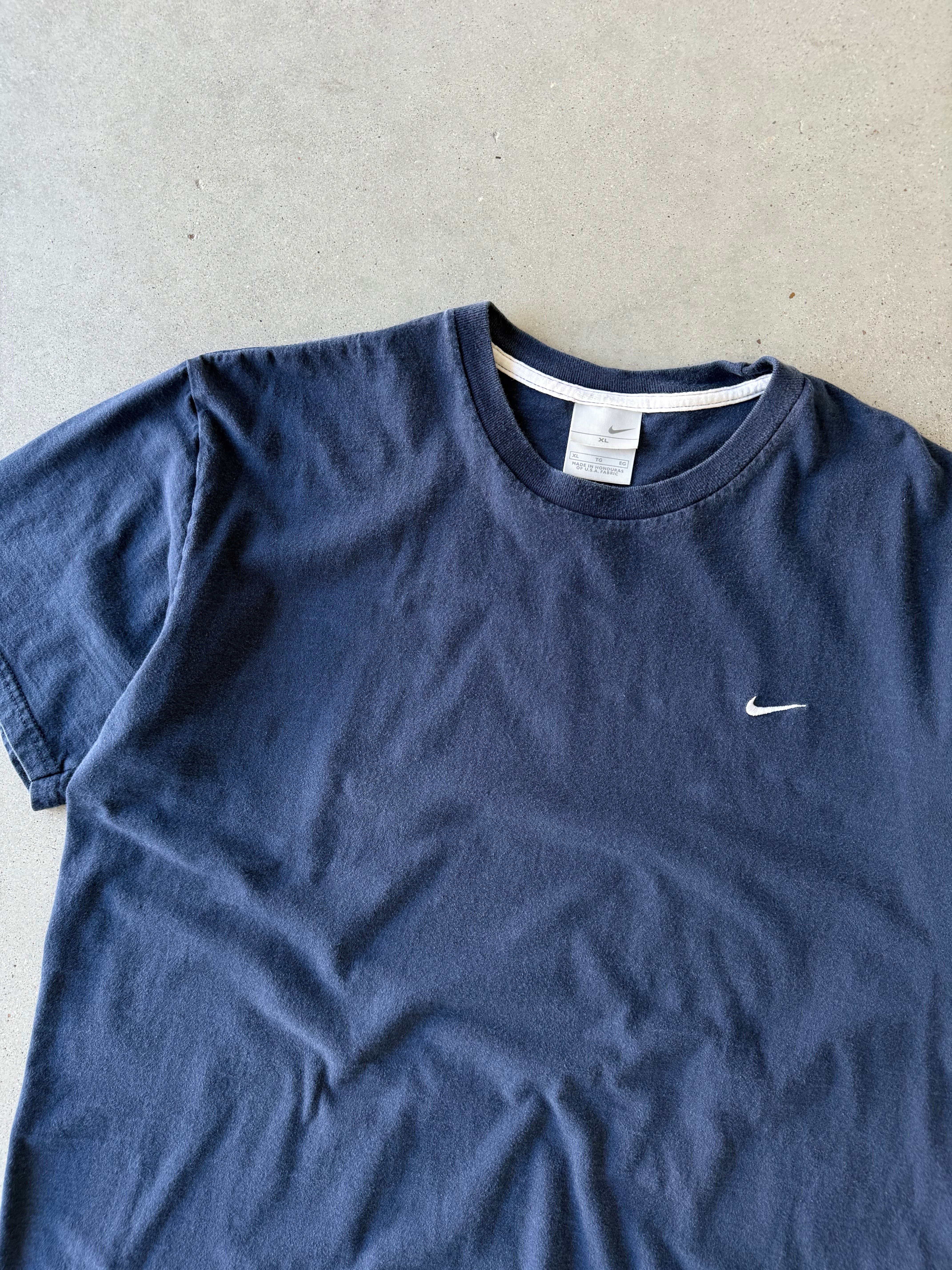 Vintage Nike Mini Swoosh Tee - XL
