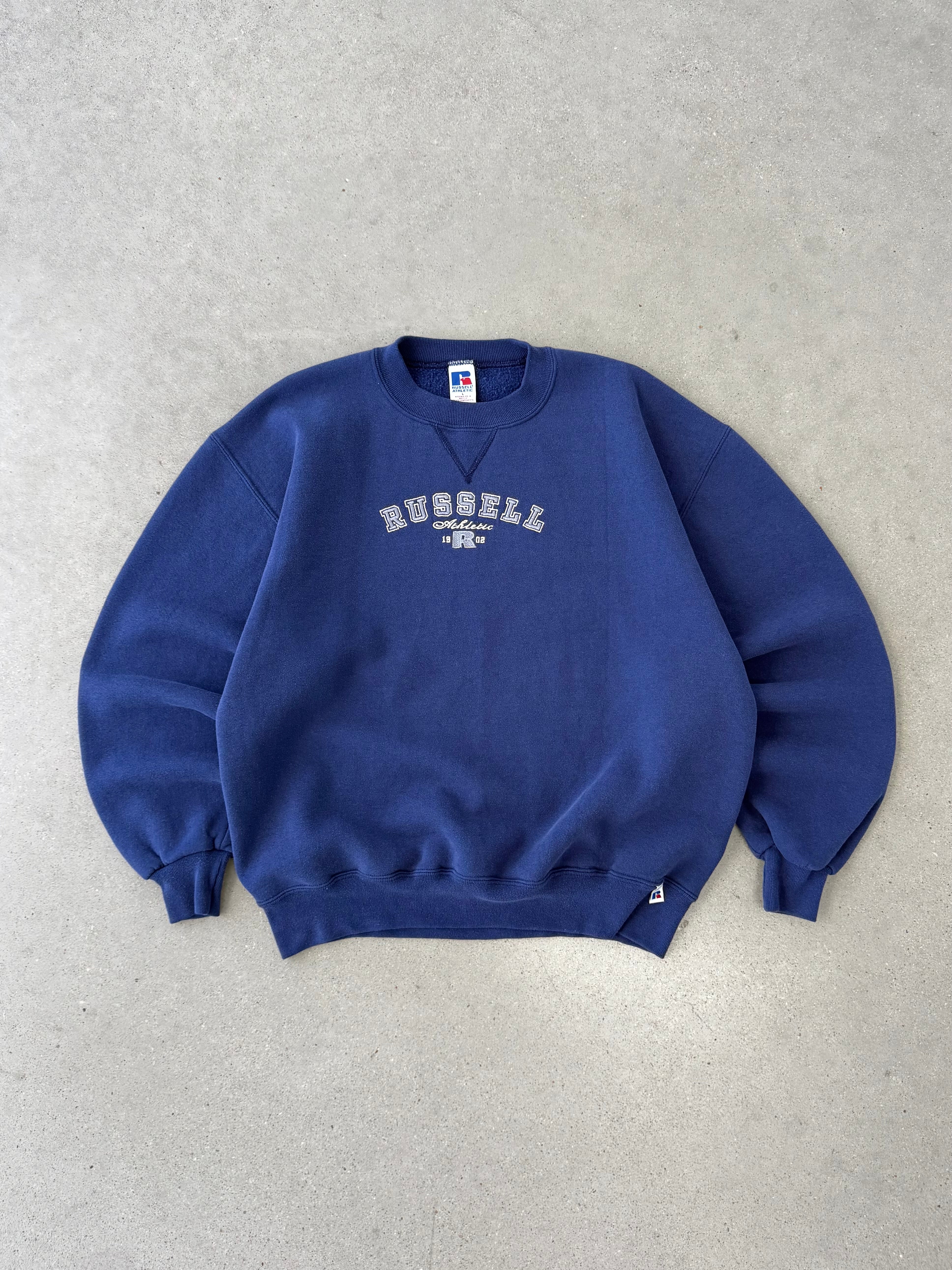 Vintage 90s Russell Athletic Embroidered Sweatshirt - L