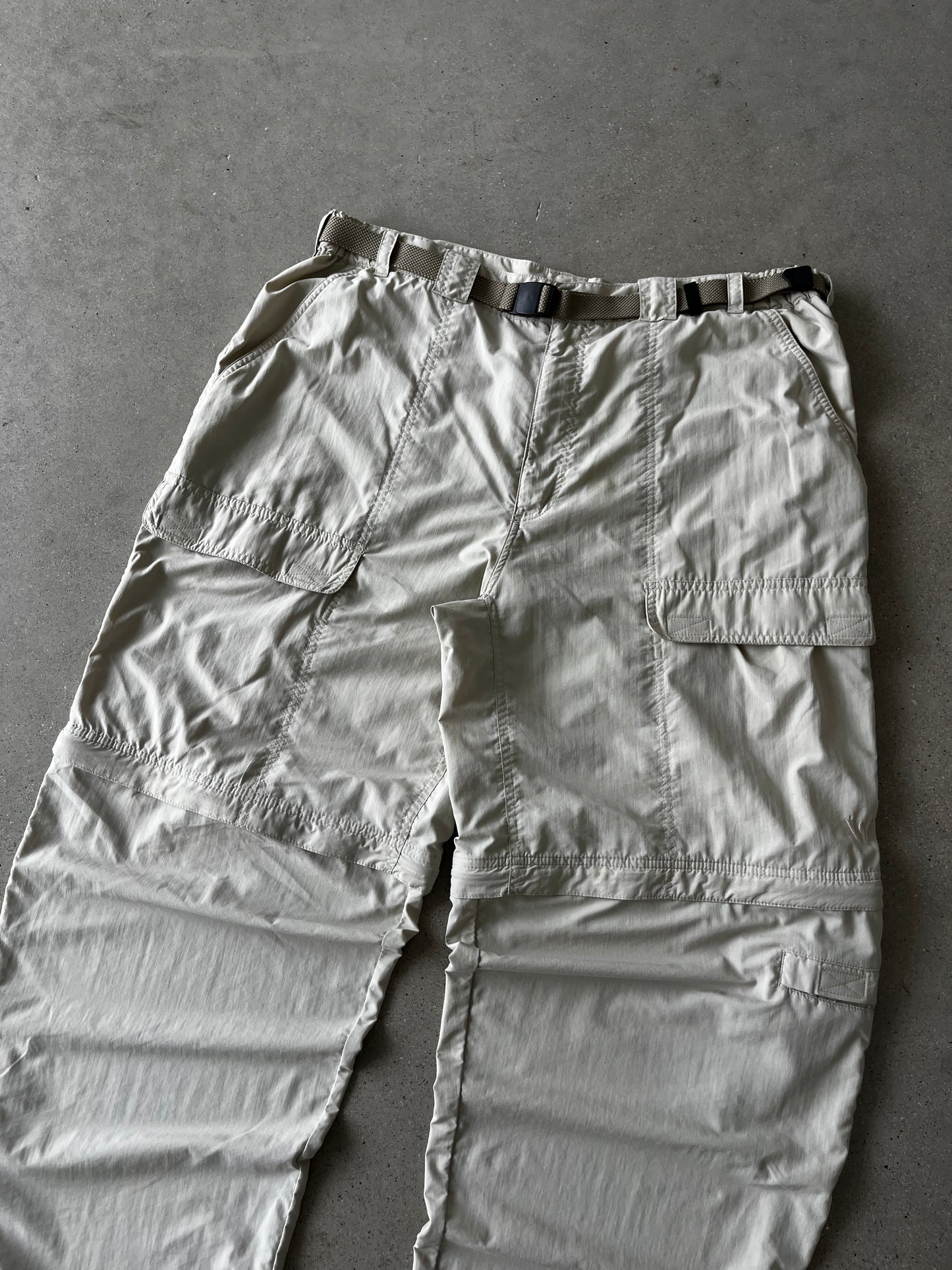 Vintage White Sierra Parachute Cargos - XL