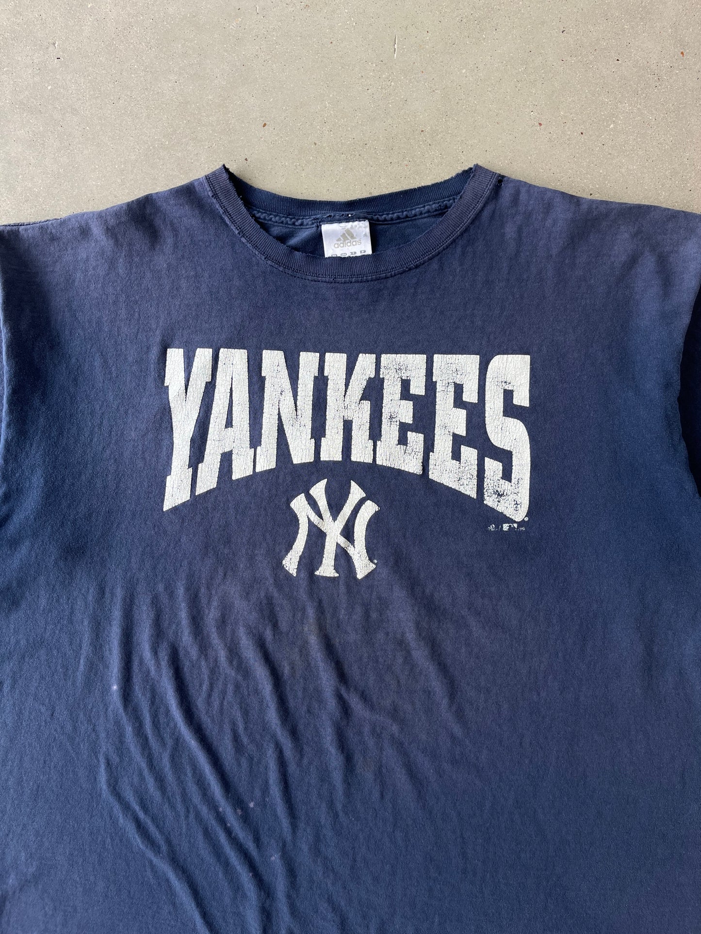 Vintage Adidas Yankees Distressed Tee - XL