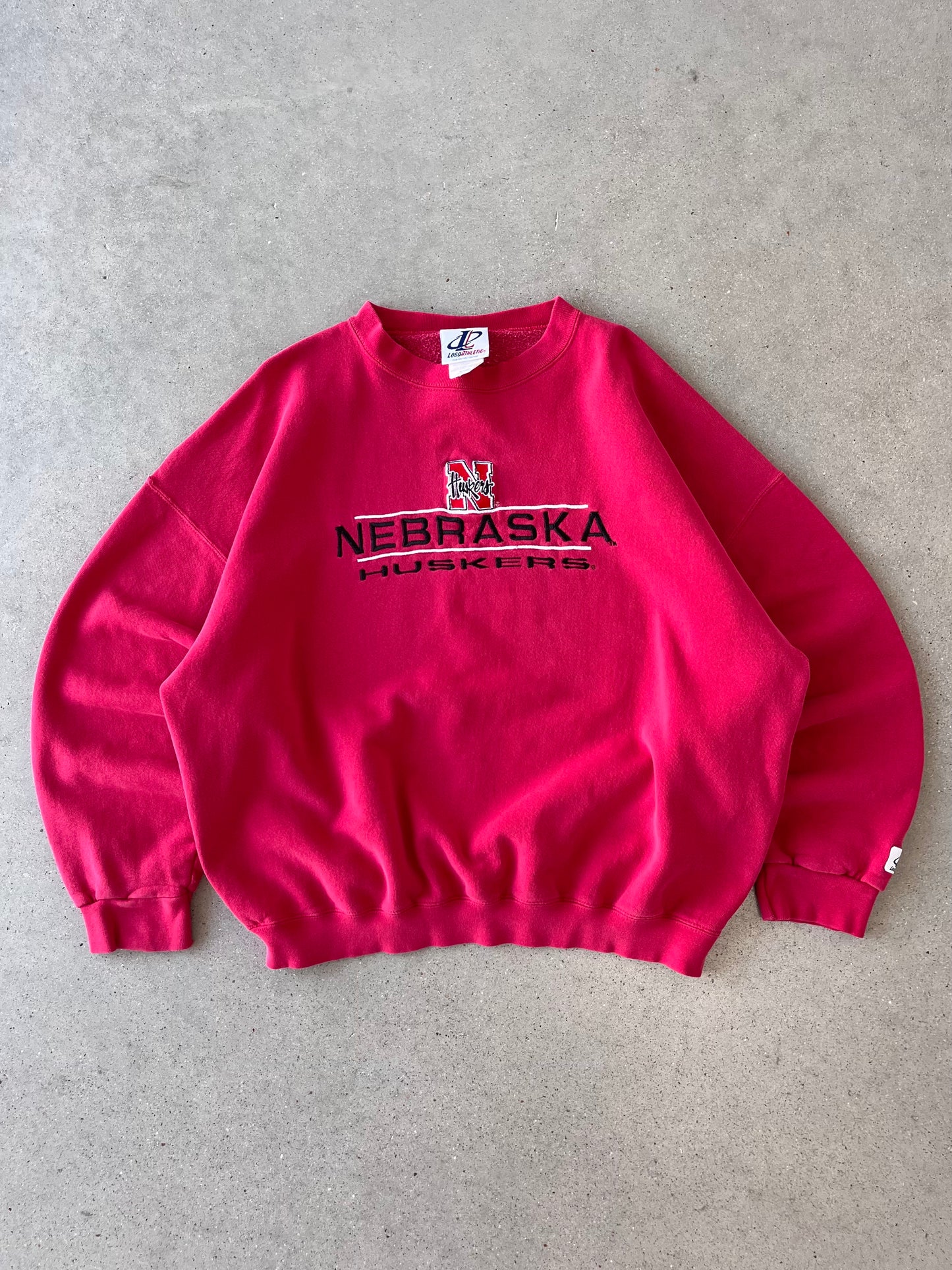 Vintage Nebraska Huskers Embroidered Logo Athletic Crewneck - XL