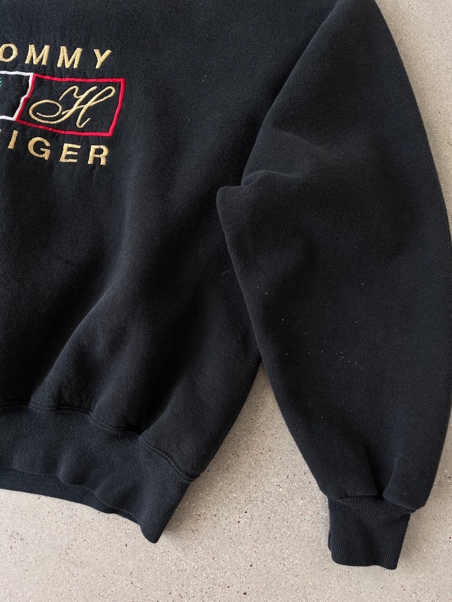 Vintage Tommy Hilfiger Crewneck - L