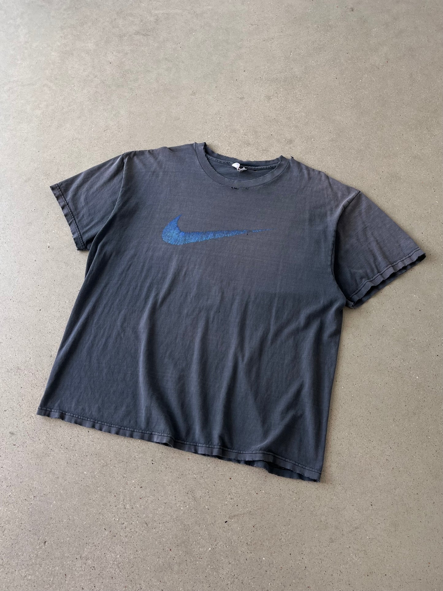 Vintage 90s Nike Distressed Big Swoosh Tee - L