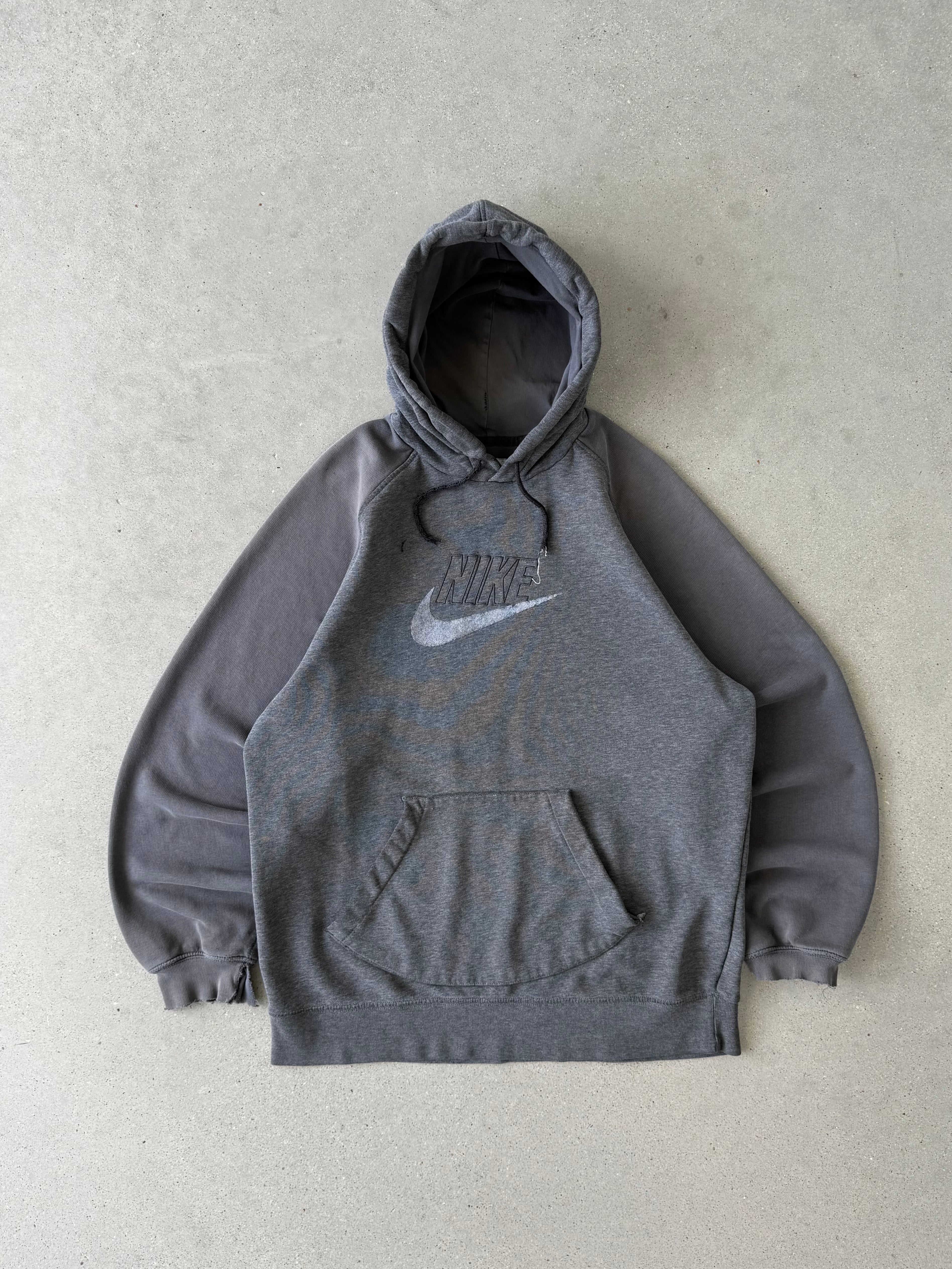 Vintage Nike Gray Spellout Hoodie - XL