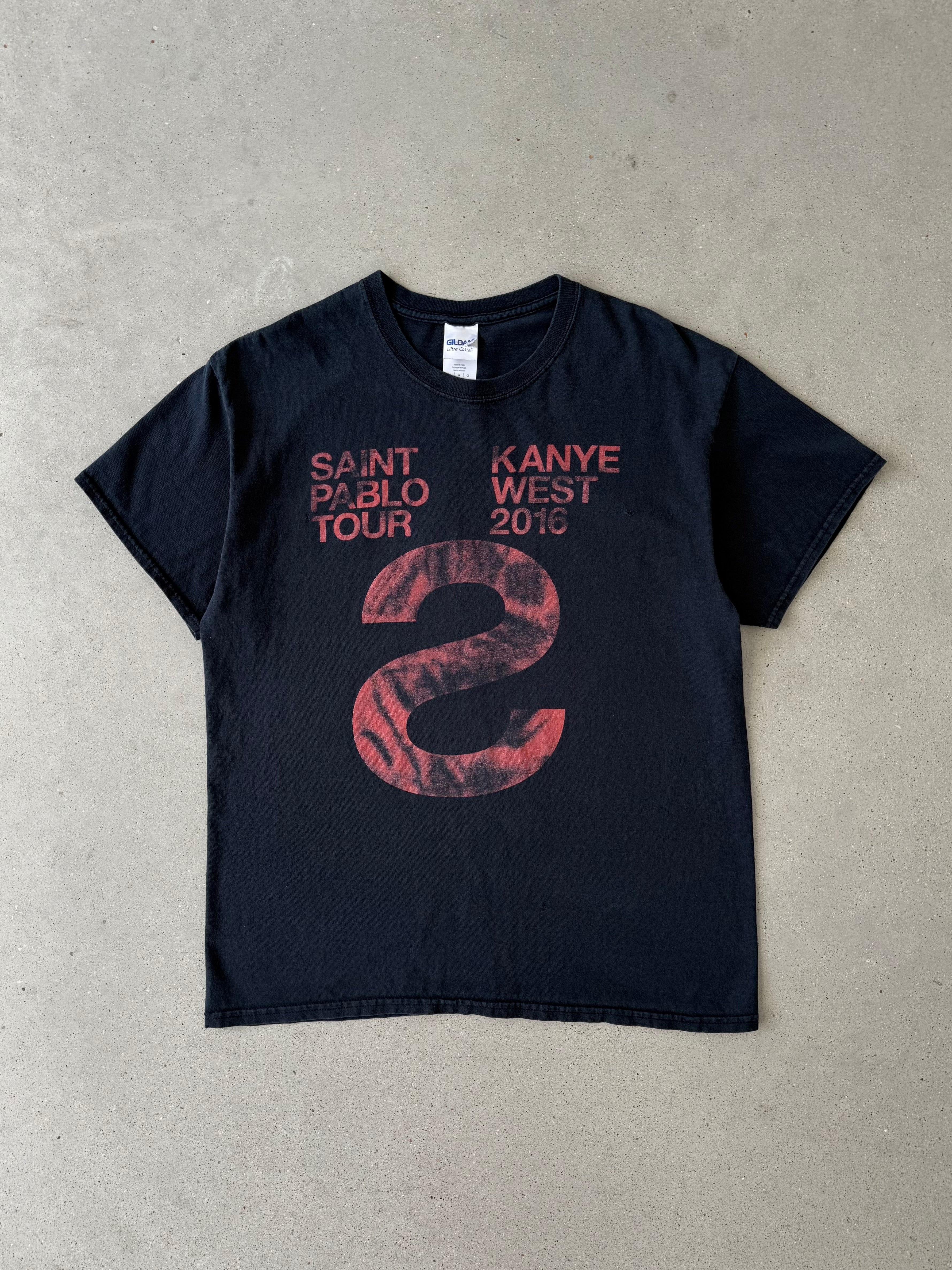 Vintage 2016 Saint Pablo Kanye Tour Tee - L