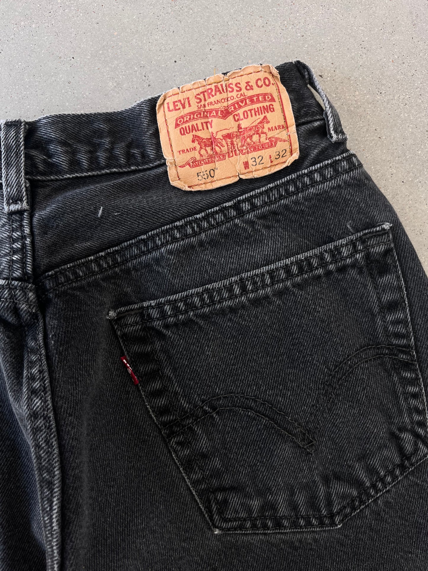 Vintage 550 Levi's Relaxed Black Denim - 30x32