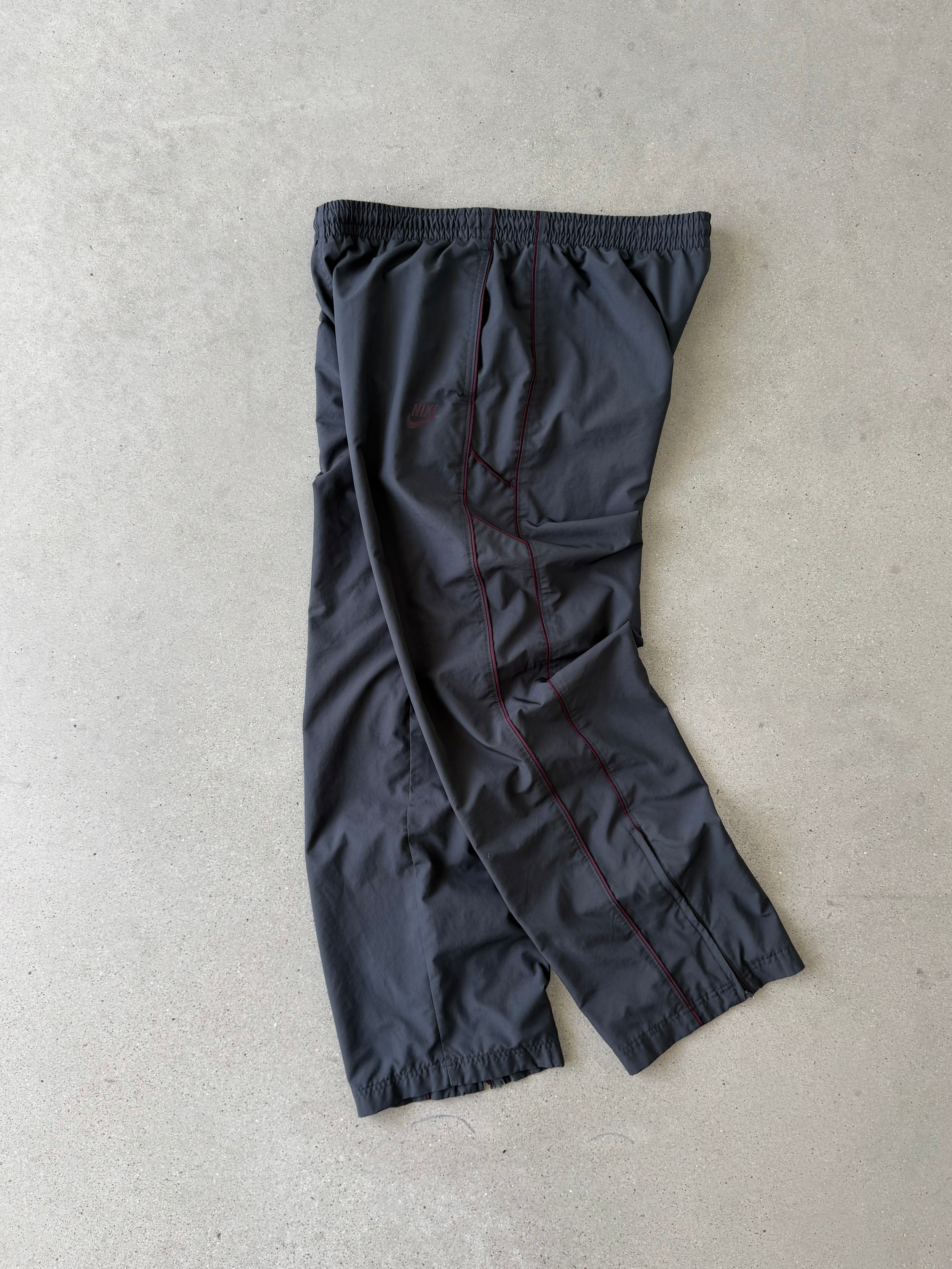 Vintage Nike Gray Track Pants - XL