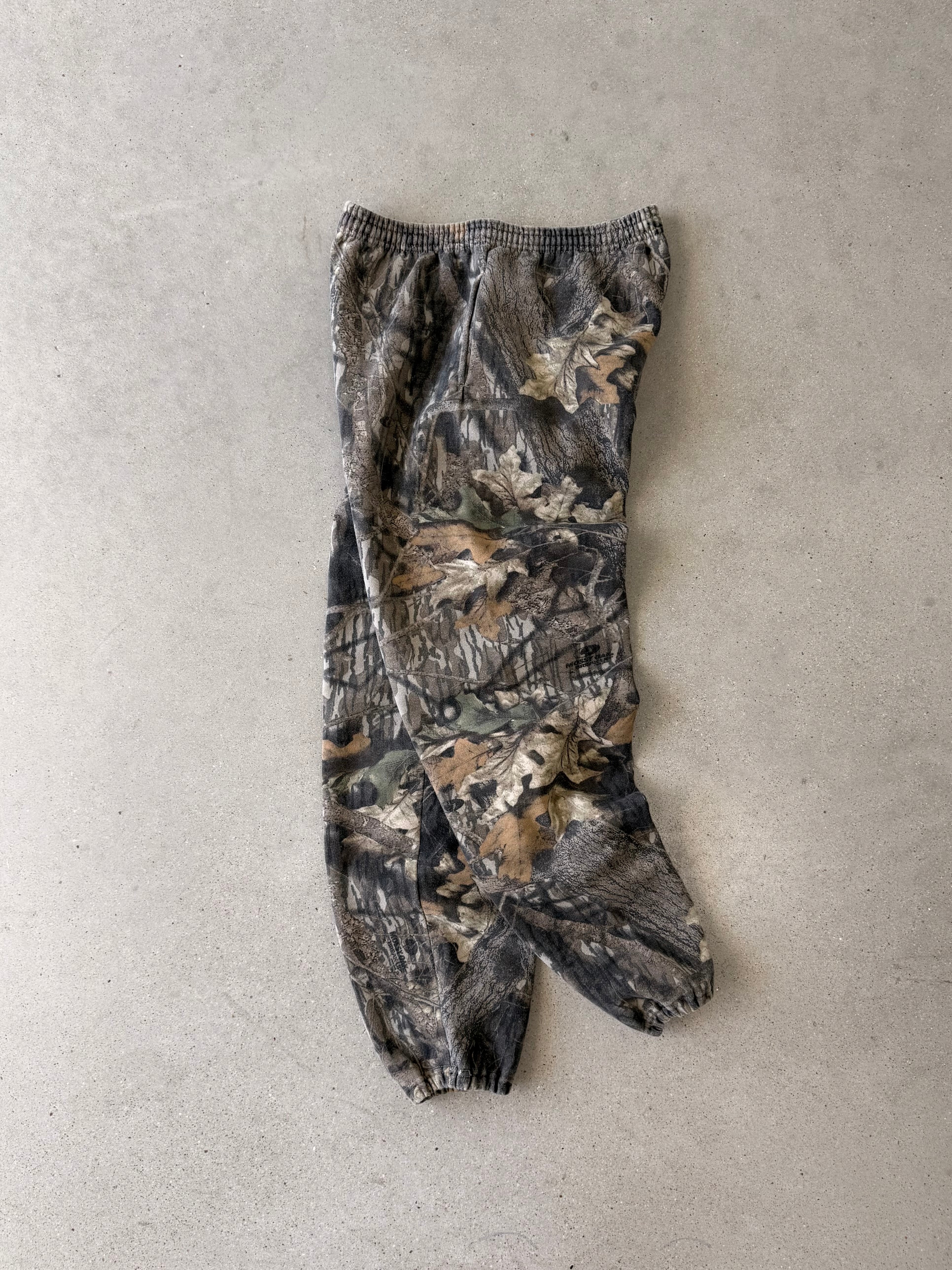 Vintage Jerzees Realtree Camo Sweats - L