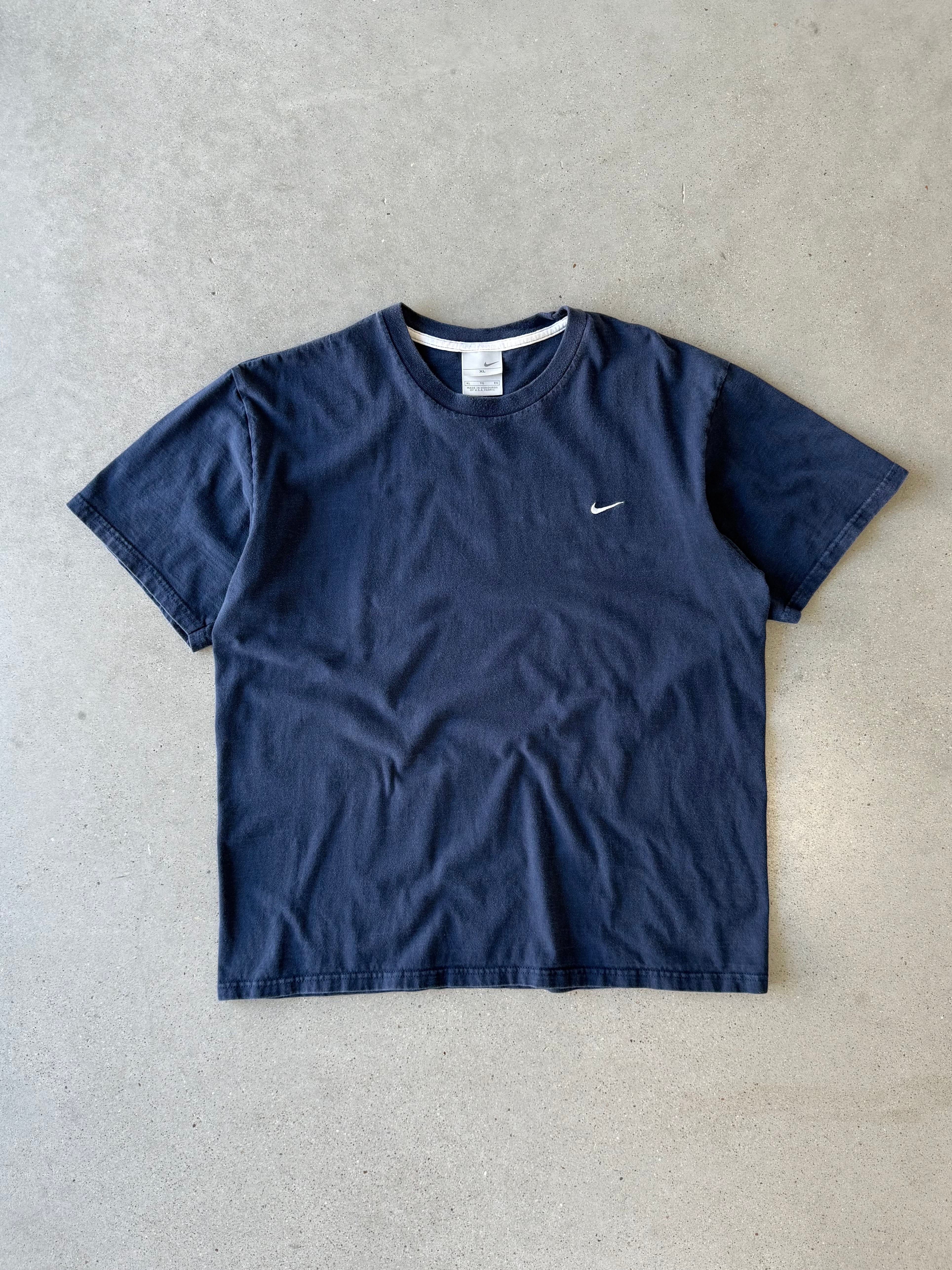 Vintage Nike Mini Swoosh Tee - XL