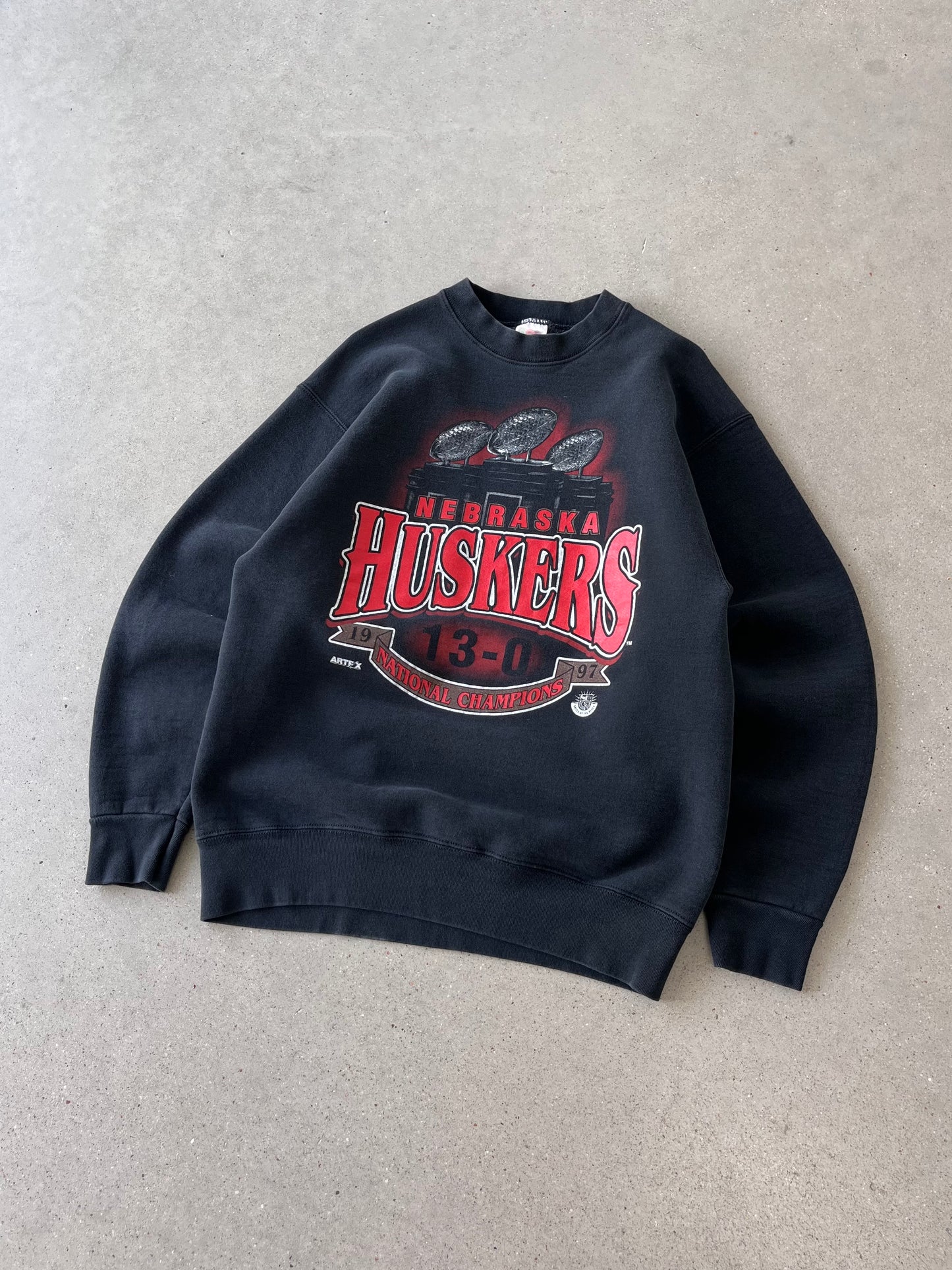 Vintage 1997 Nebraska Huskers National Champions Crewneck - L