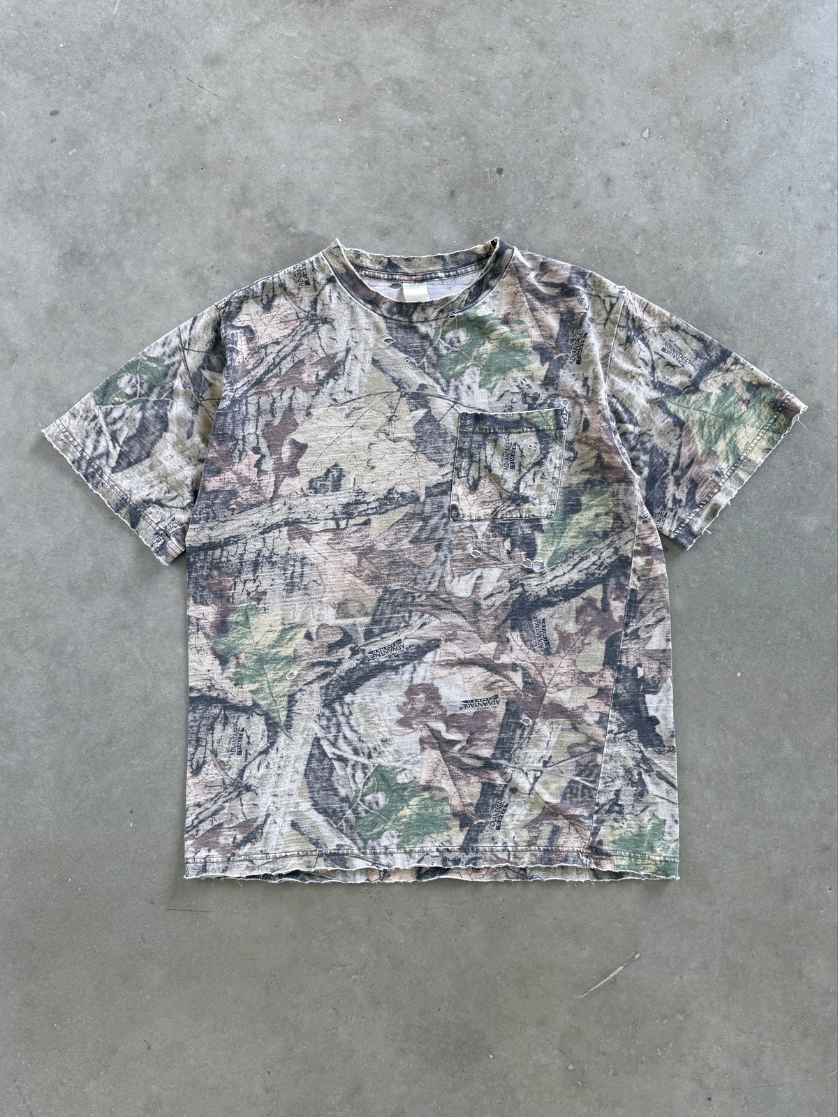 Vintage Distressed Real Tree T-shirt (M)