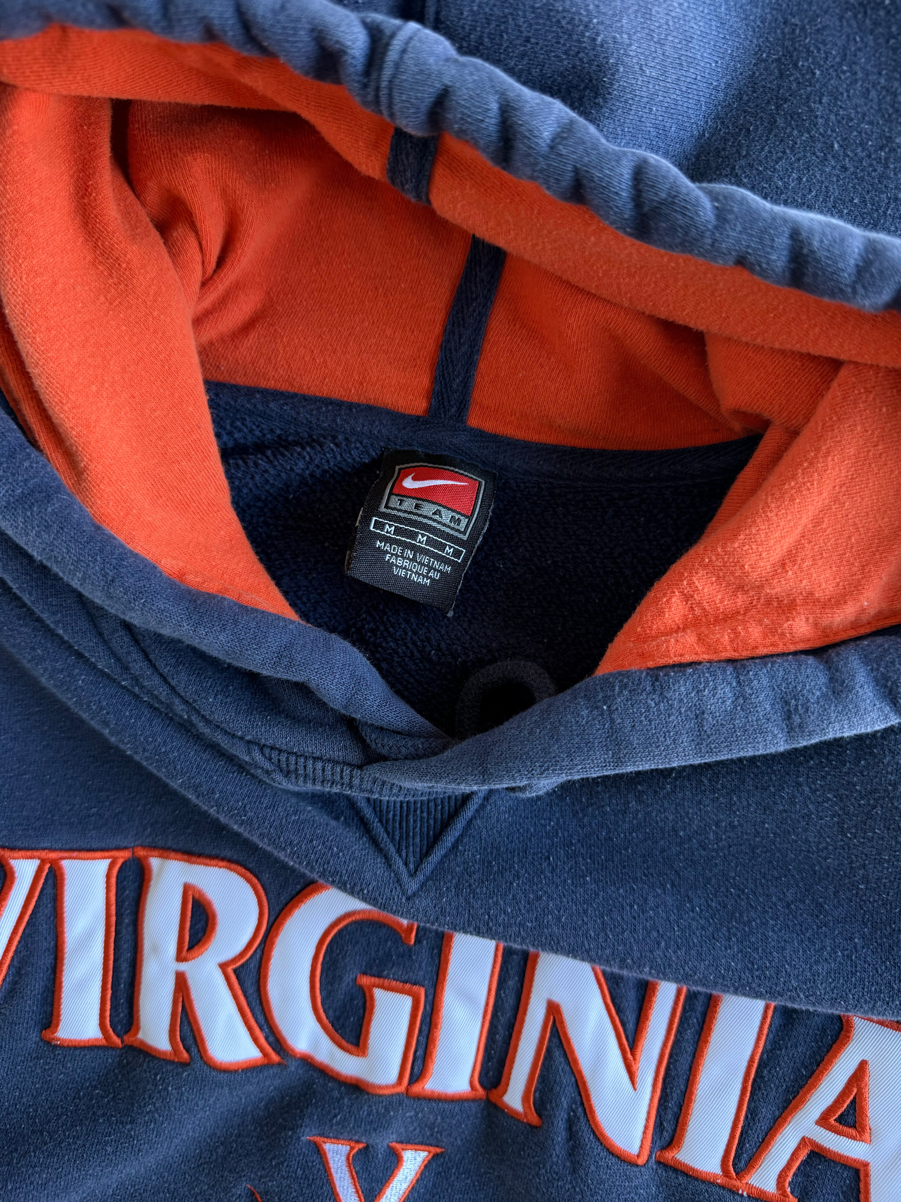 Vintage 2000s Virginia Nike Team Hoodie (M)
