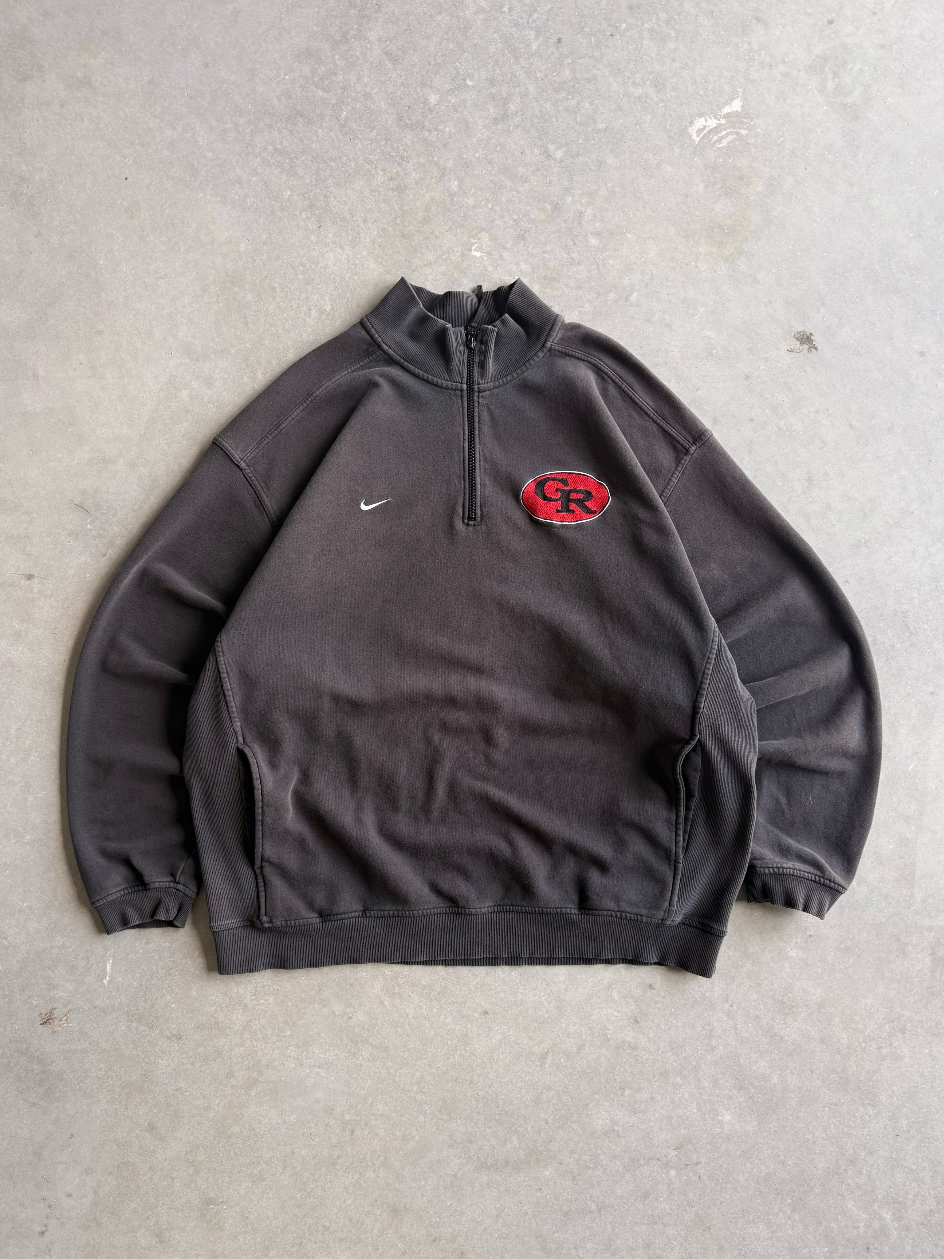 Vintage Modern (modern) Nike Quarter-zip (XXL)