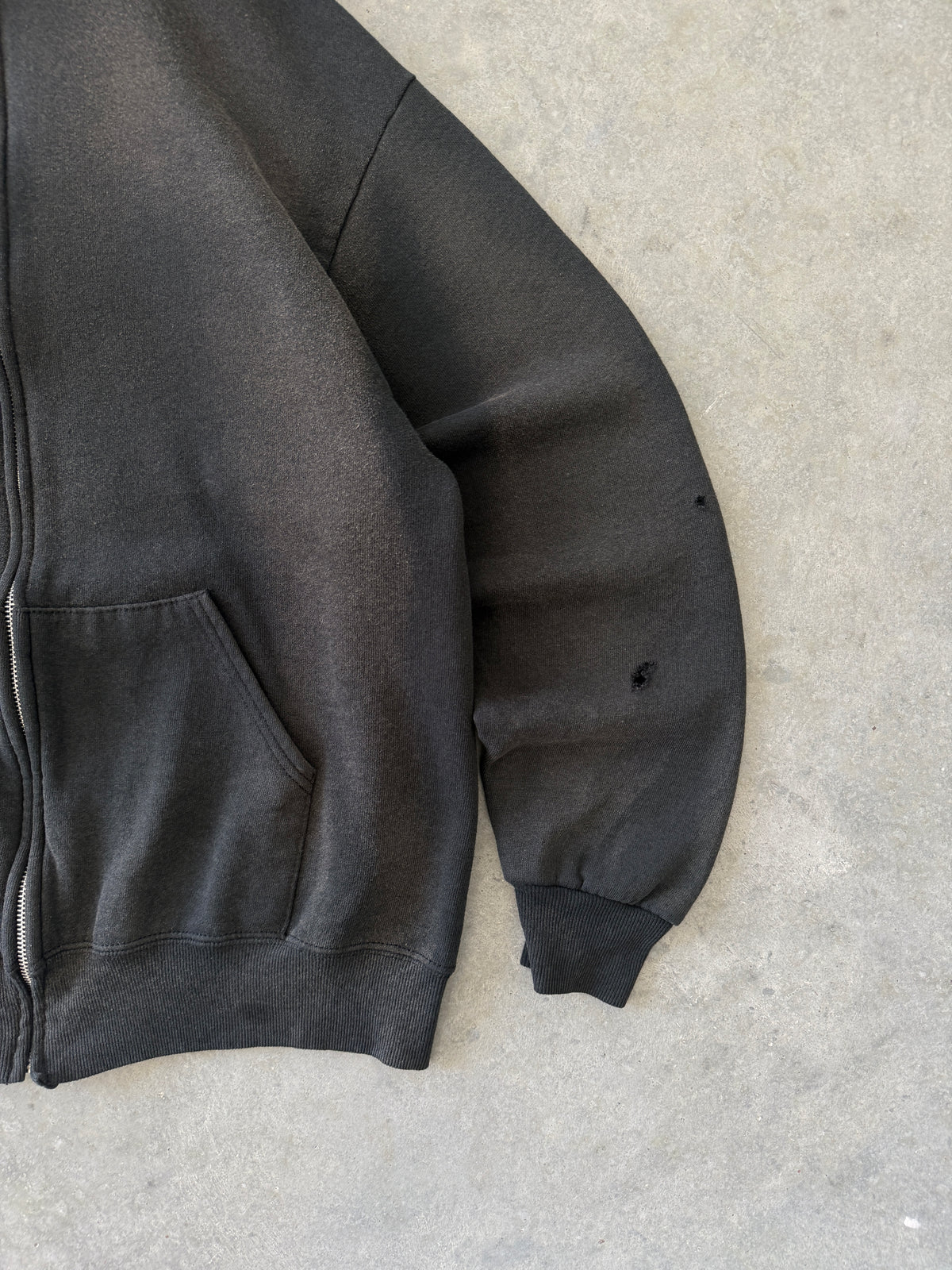 Vintage 2000s Sun-fadedJerzees Zip-up Hoodie (S)