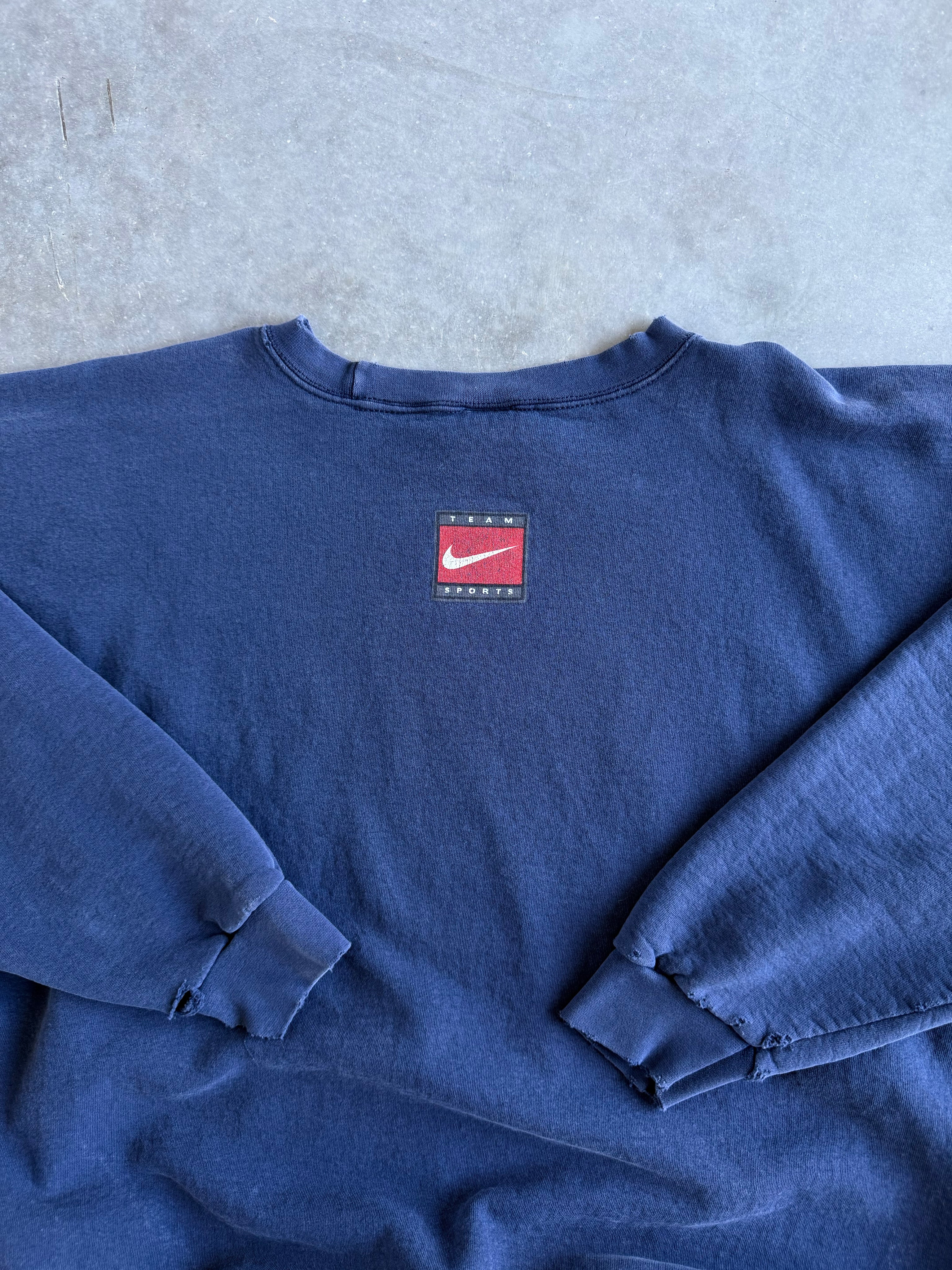 Vintage 1990s North Carolina Nike Team Football Sweatshirt (XXL)