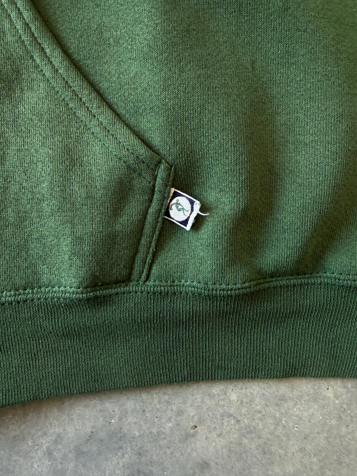 Vintage 1990s Pine Tree Green Discus Athletic Zip-up Hoodie (XXL)
