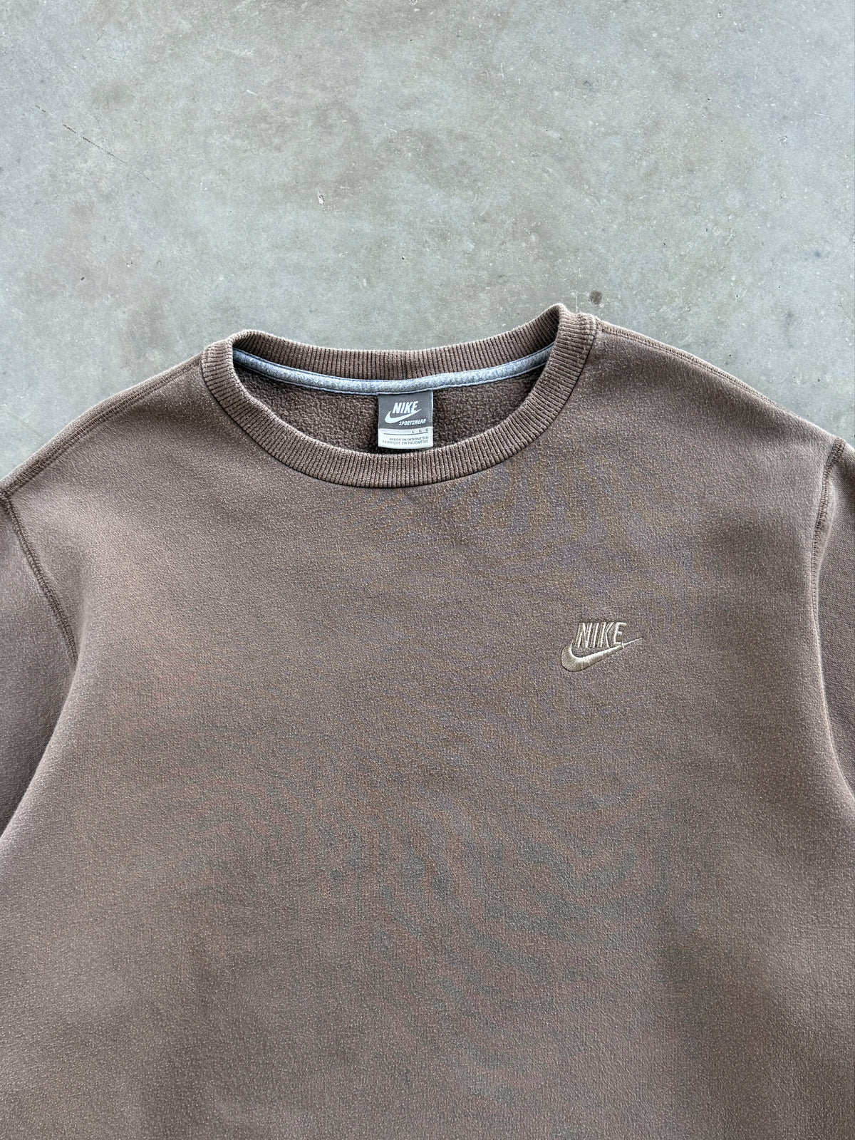 Vintage 2000s Nike Brown Tonal Sweatshirt (L)
