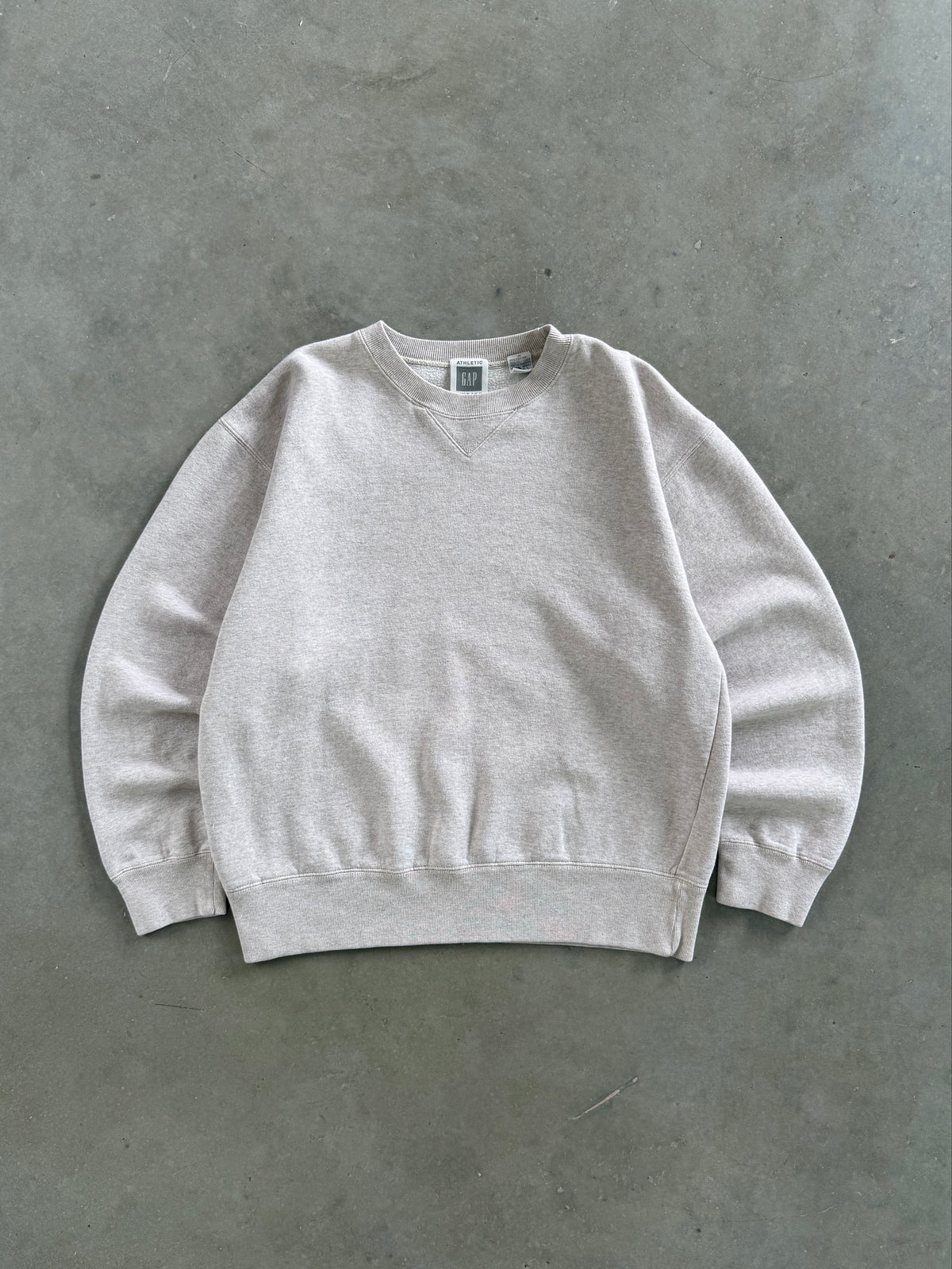 Vintage Gap Greyish-cream Sweatshirt (M)