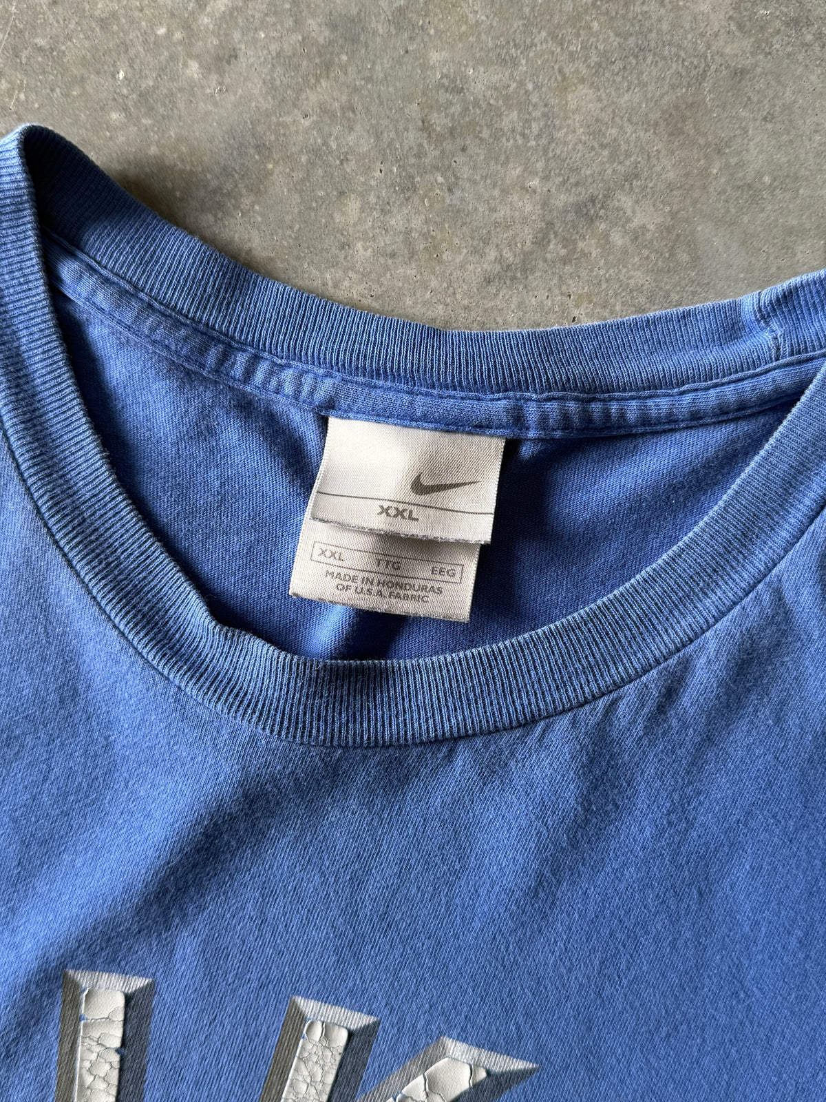 Vintage 2000s Nike Spell-out T-shirt (XXL)