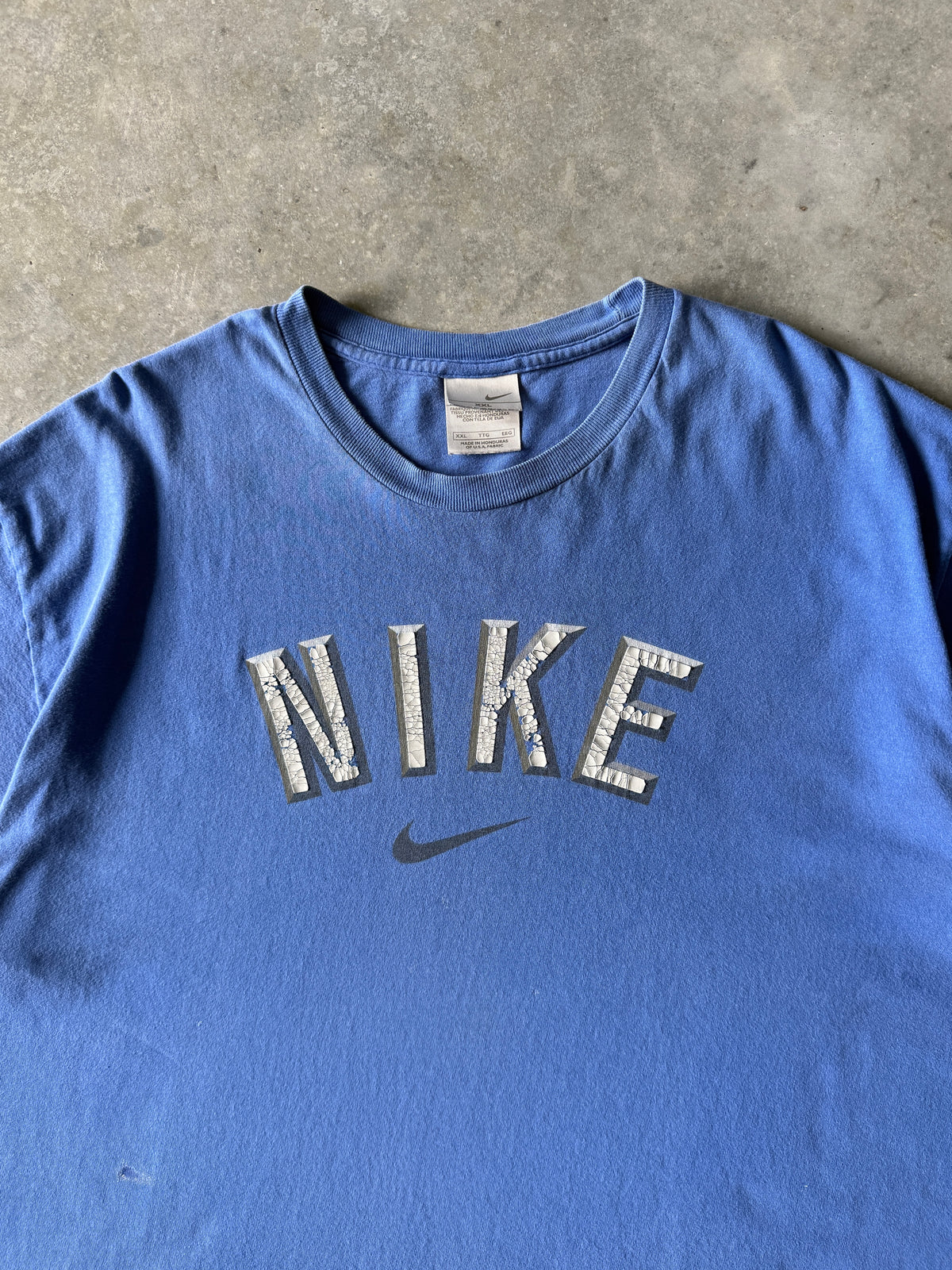 Vintage 2000s Nike Spell-out T-shirt (XXL)