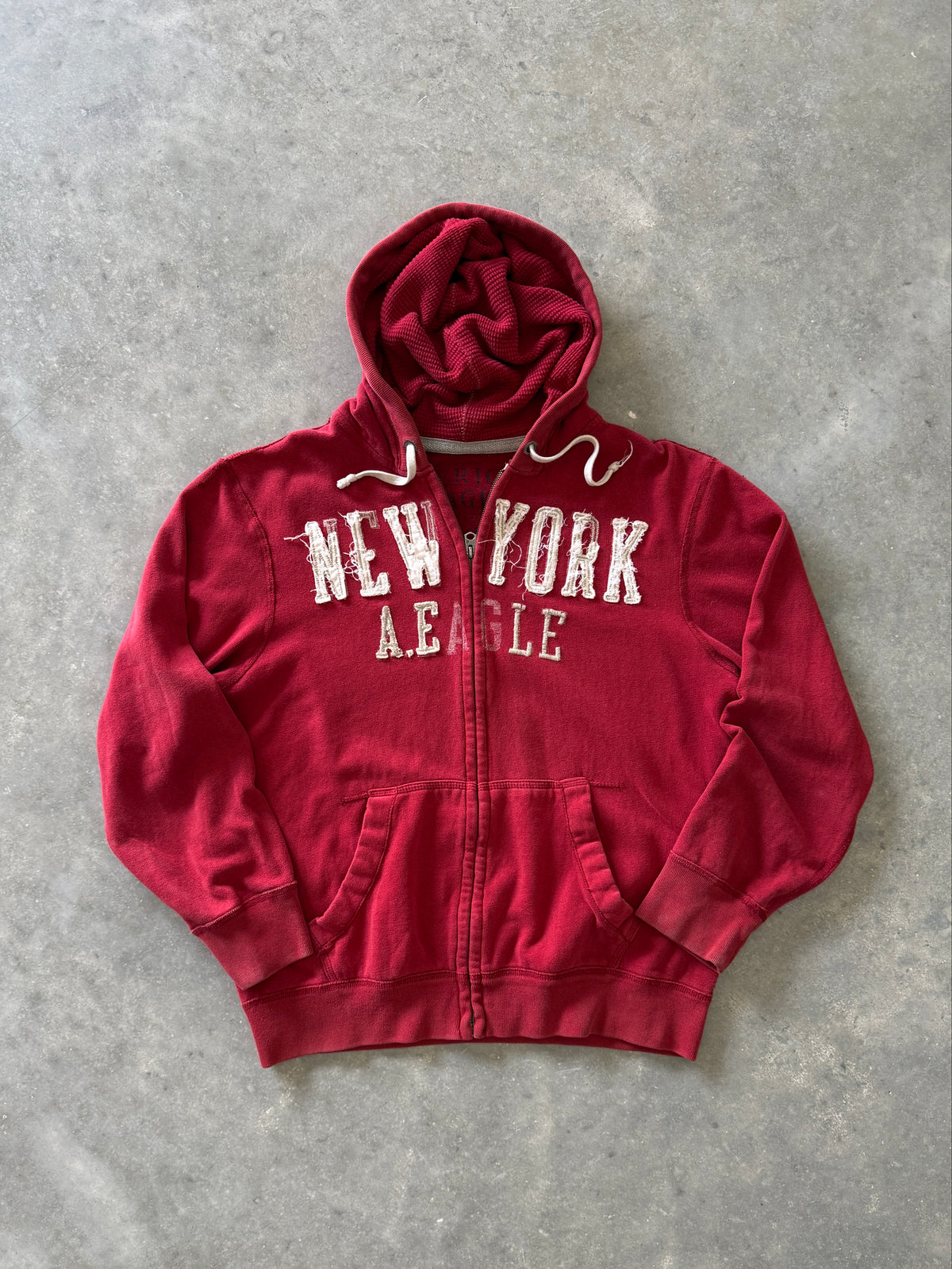 Vintage 2000s New York American Eagle Outfitters Hoodie (XL)