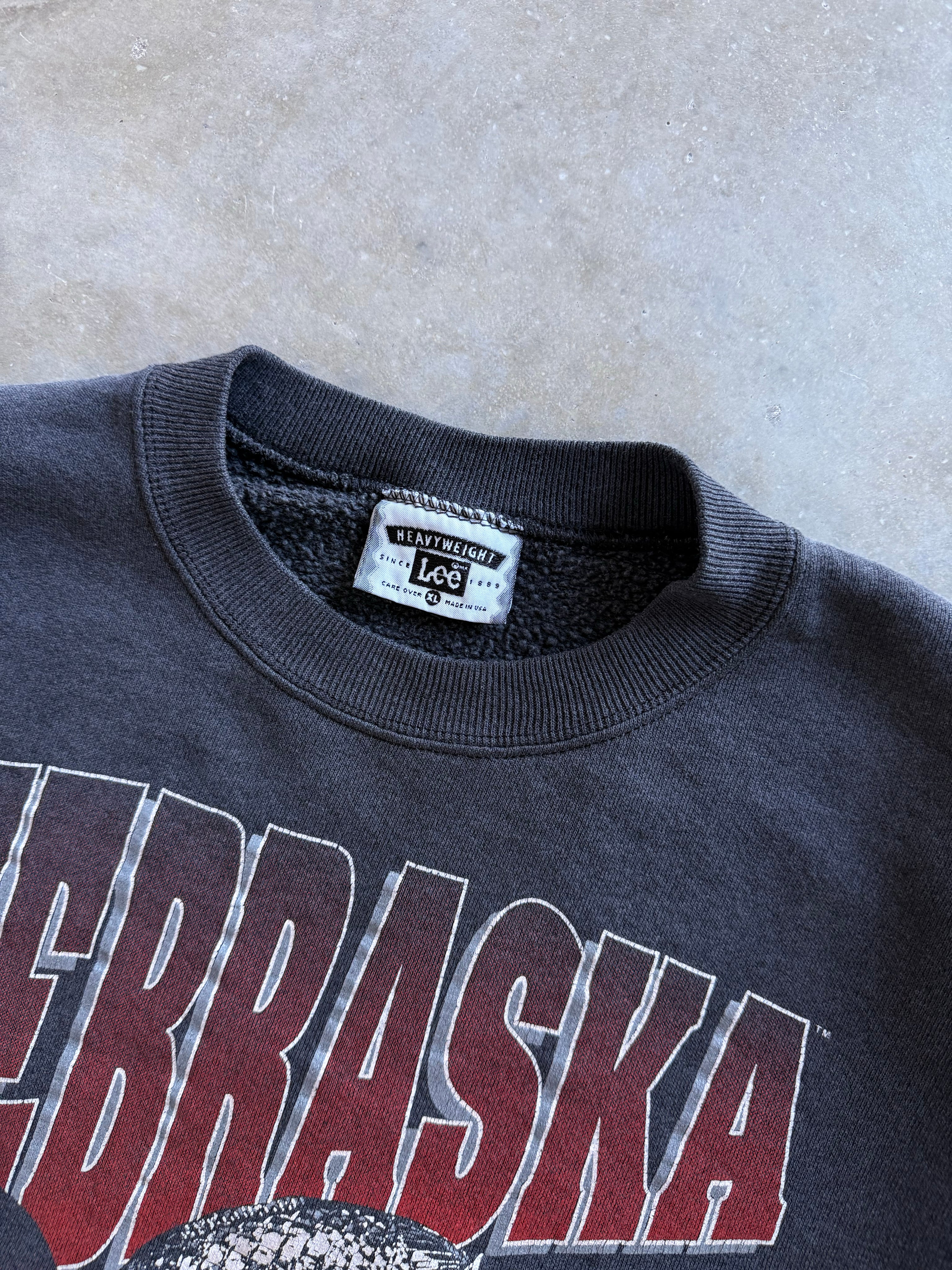 Vintage 1990s Nebraska Huskers "Back to Back" Lee Sweatshirt (XL)